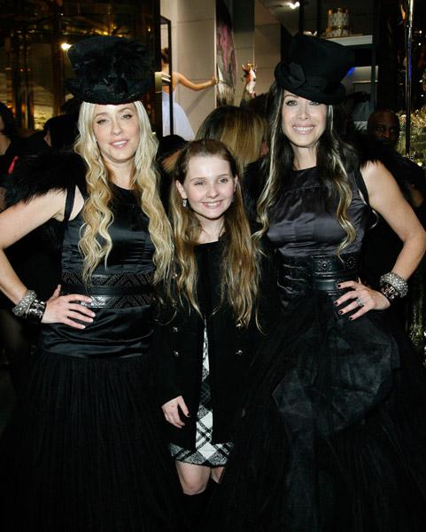 Thanks [url=http://www.totally-kay.org/]Esmee[/url]!
