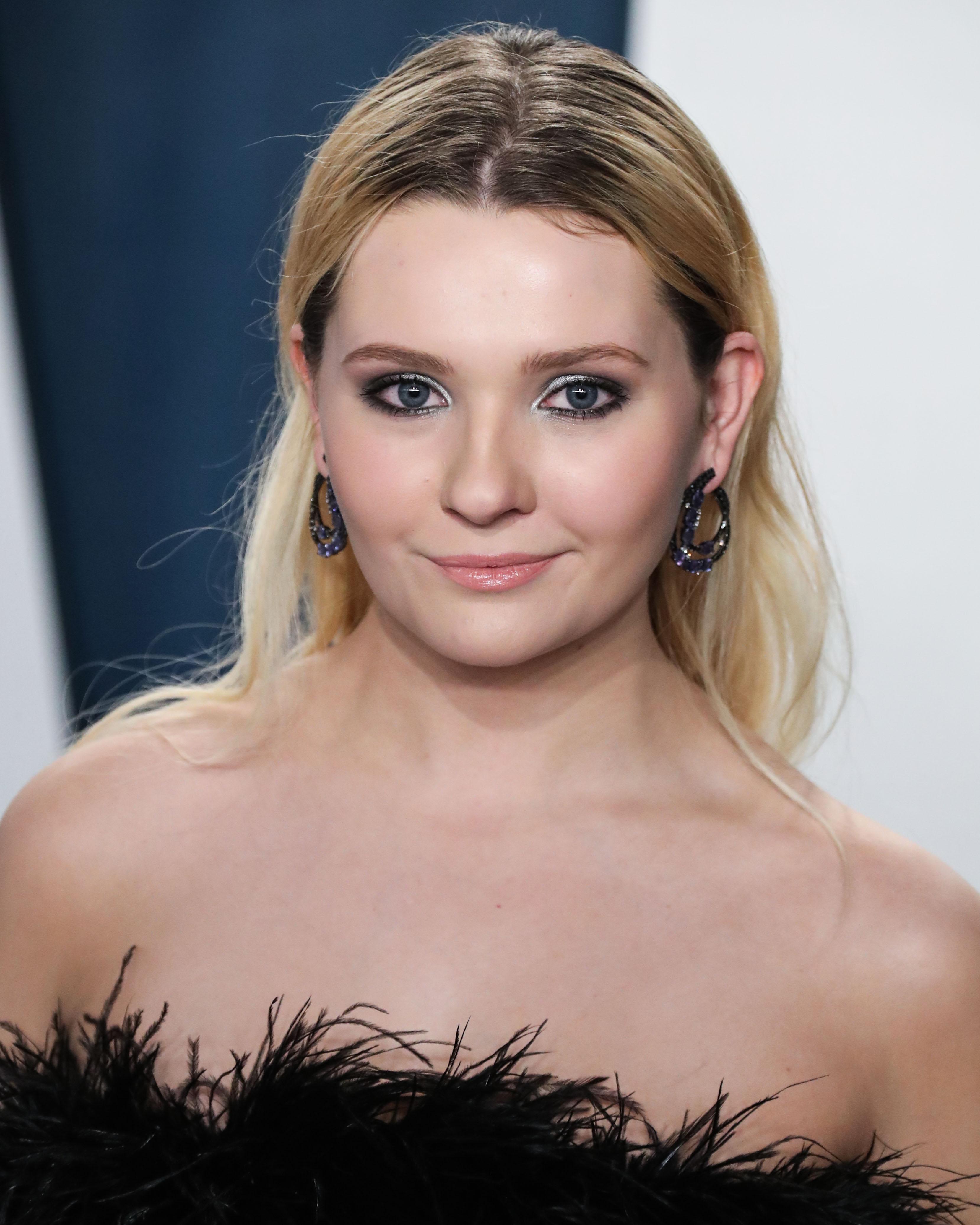 VanityFairOscarParty_BeverlyHills_February_2020_HQs_28429.jpg