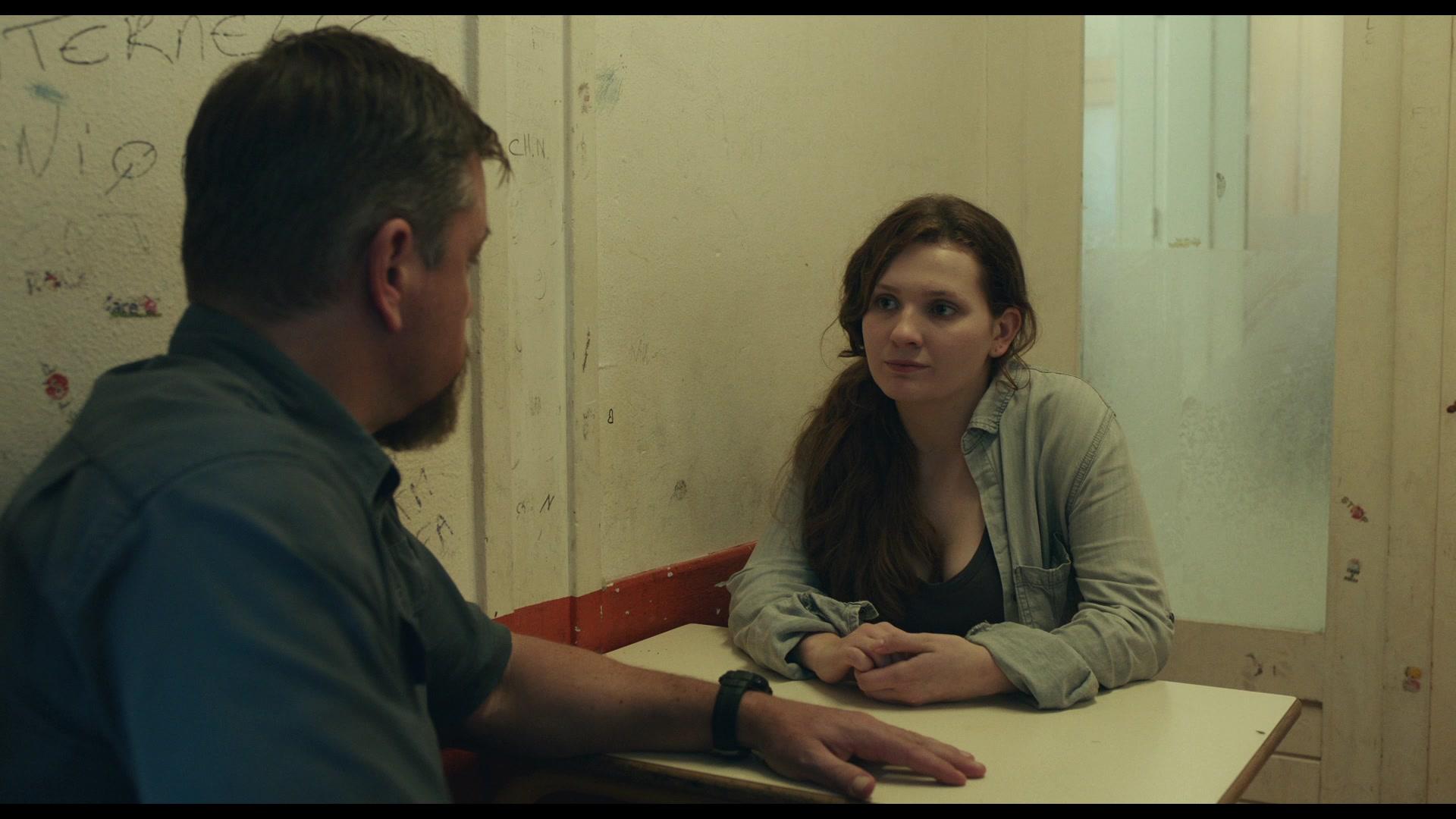 Stillwater_2021_1080p_BluRay__01442.jpg Stillwater_2021_1080p_BluRay__01442.jpg