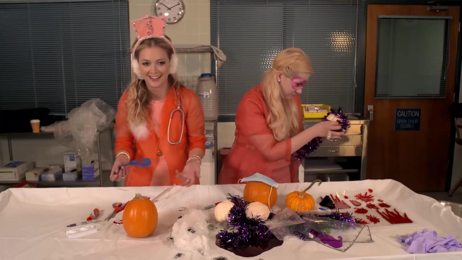 PumpkinDecoratingChanels_SQS2_142.jpg