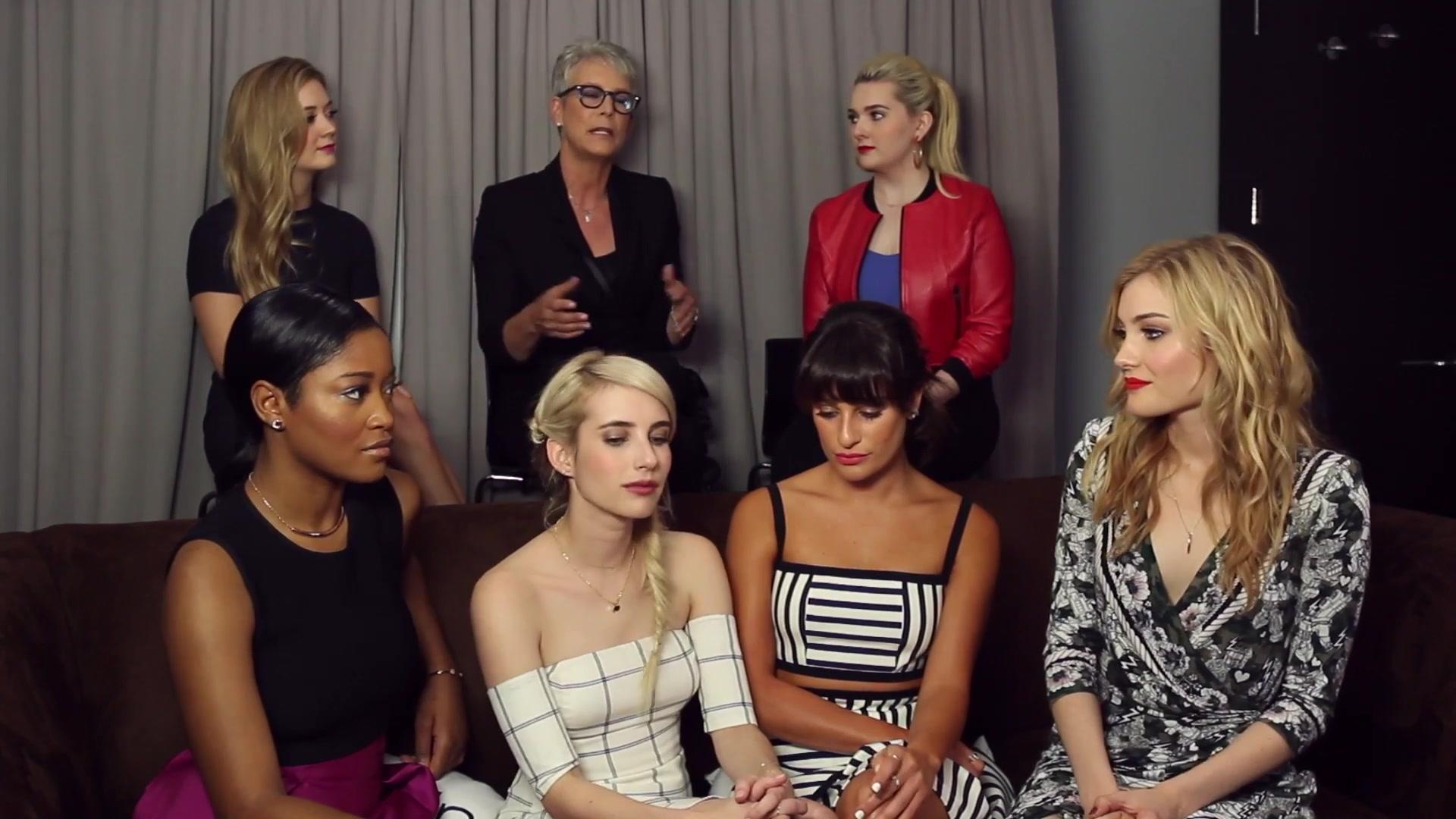 SQ_ComicCon15_TVLine_000355.jpg SQ_ComicCon15_TVLine_000355.jpg