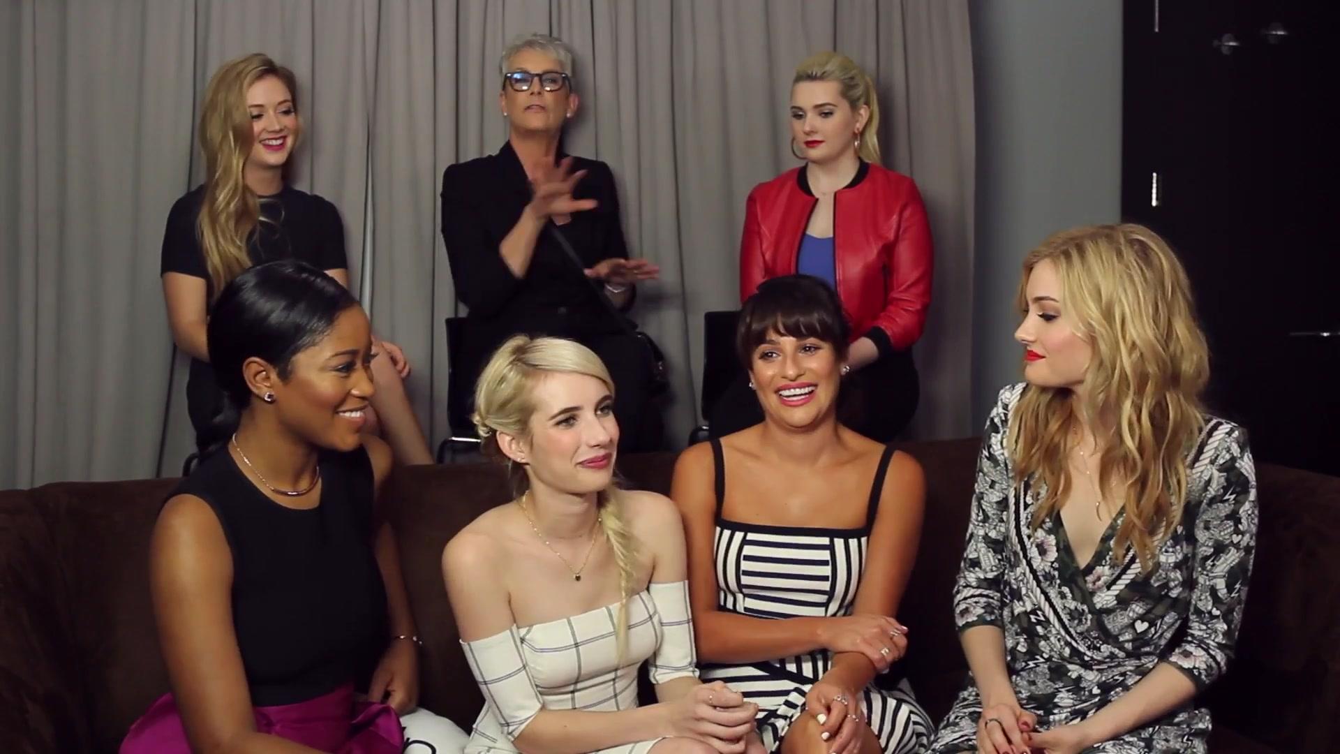 SQ_ComicCon15_TVLine_000643.jpg SQ_ComicCon15_TVLine_000643.jpg