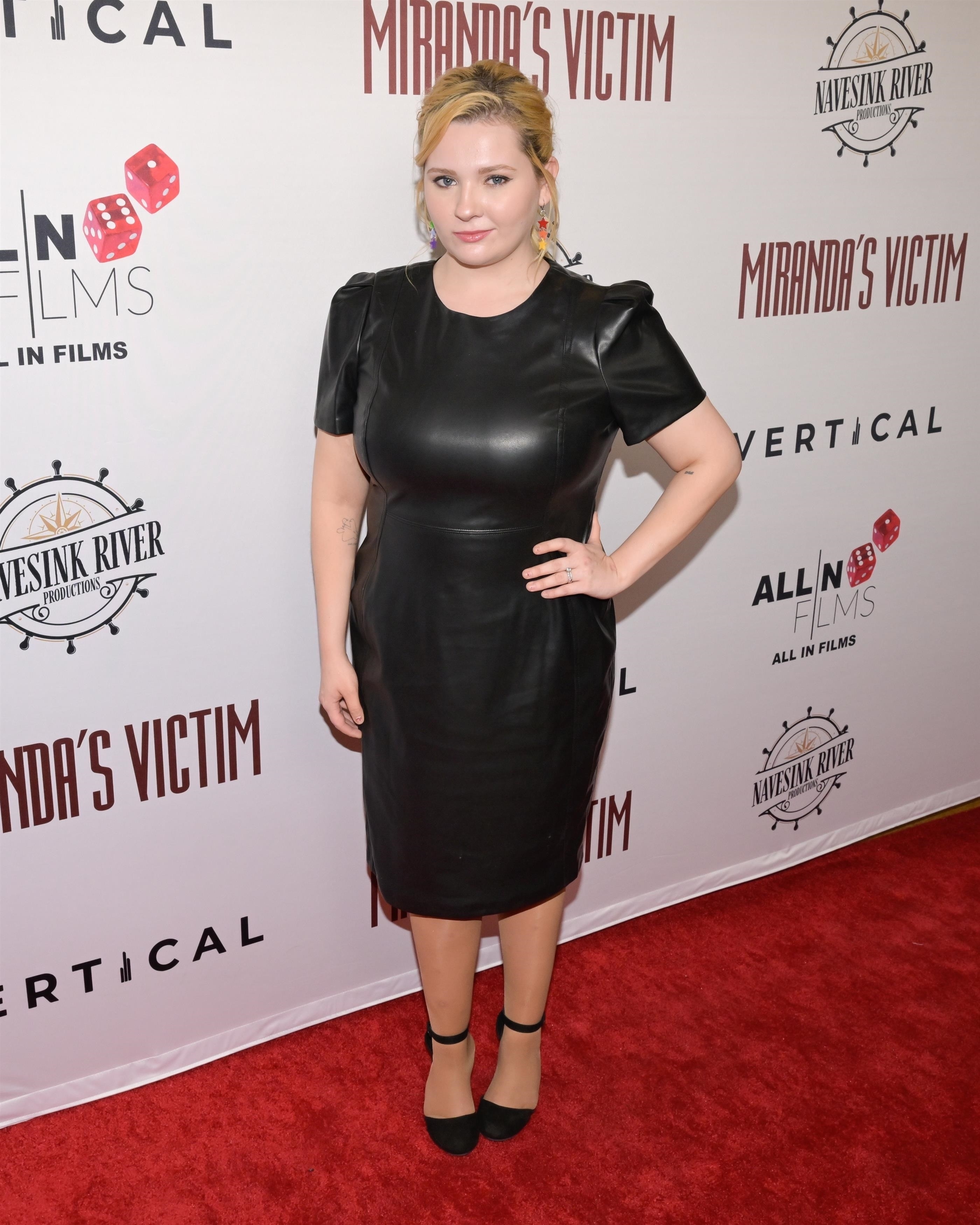 LAPremiere_MirandaVictim23_RedCarpet_ABO_281129.jpg LAPremiere_MirandaVictim23_RedCarpet_ABO_281129.jpg