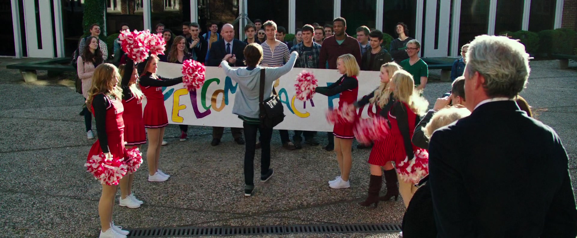 Freak_Show_2017_1080p_005195.jpg