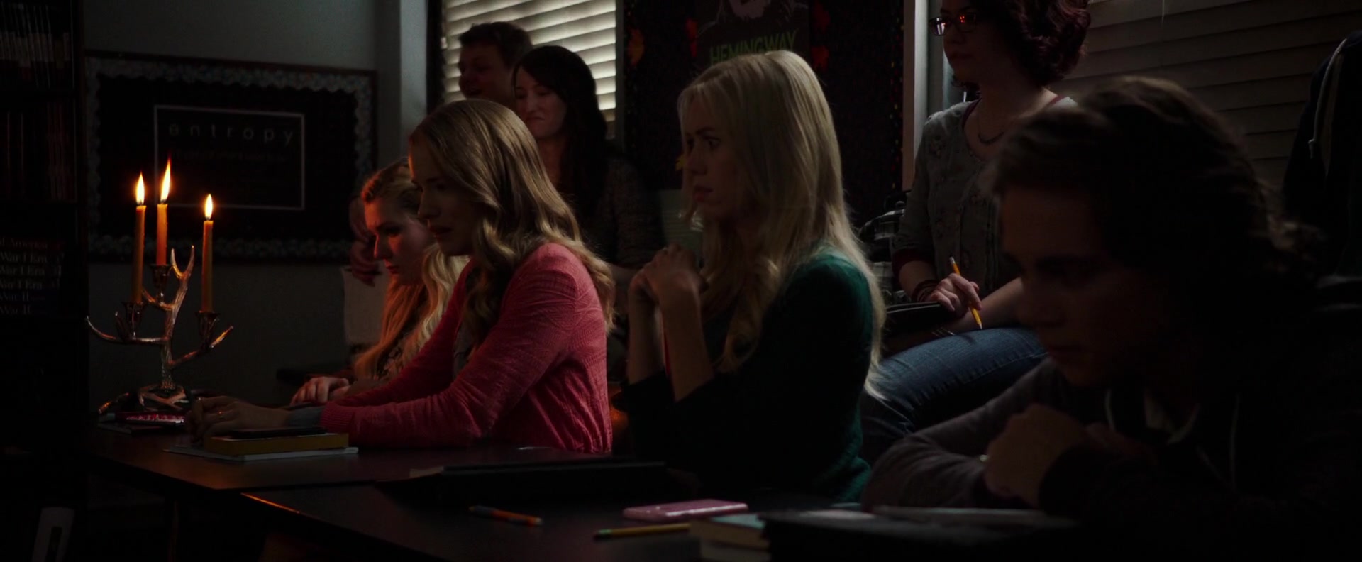 Freak_Show_2017_1080p_006095.jpg