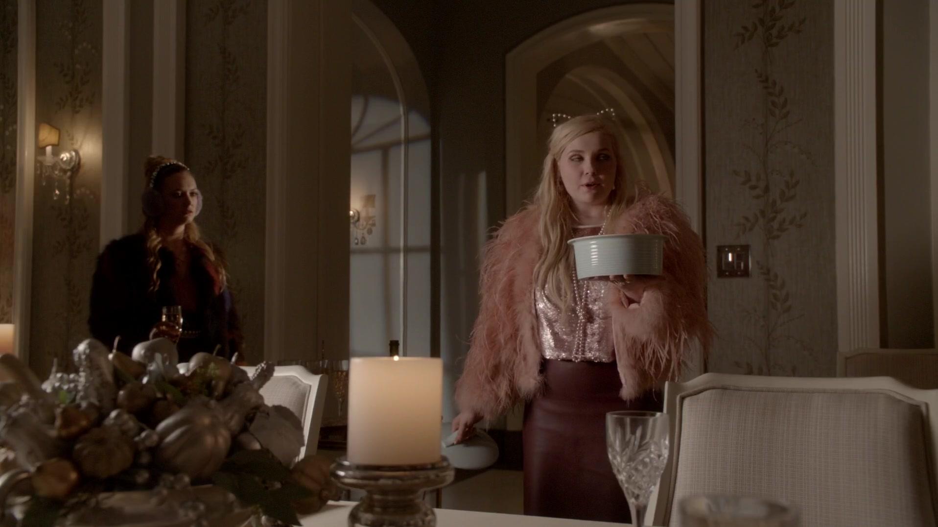Scream_Queens_2015_S01E10_Thanksgiving_1080p_3344.jpg