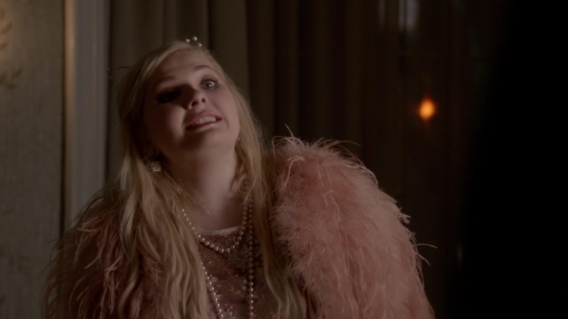 Scream_Queens_2015_S01E10_Thanksgiving_1080p_3383.jpg