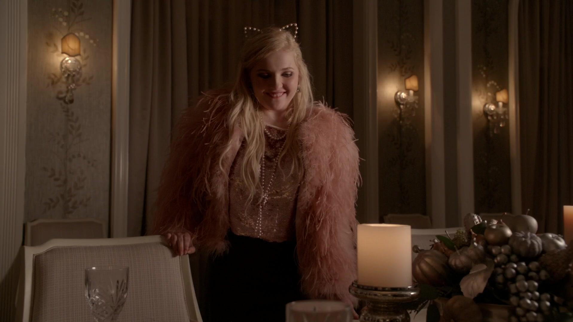 Scream_Queens_2015_S01E10_Thanksgiving_1080p_3414.jpg