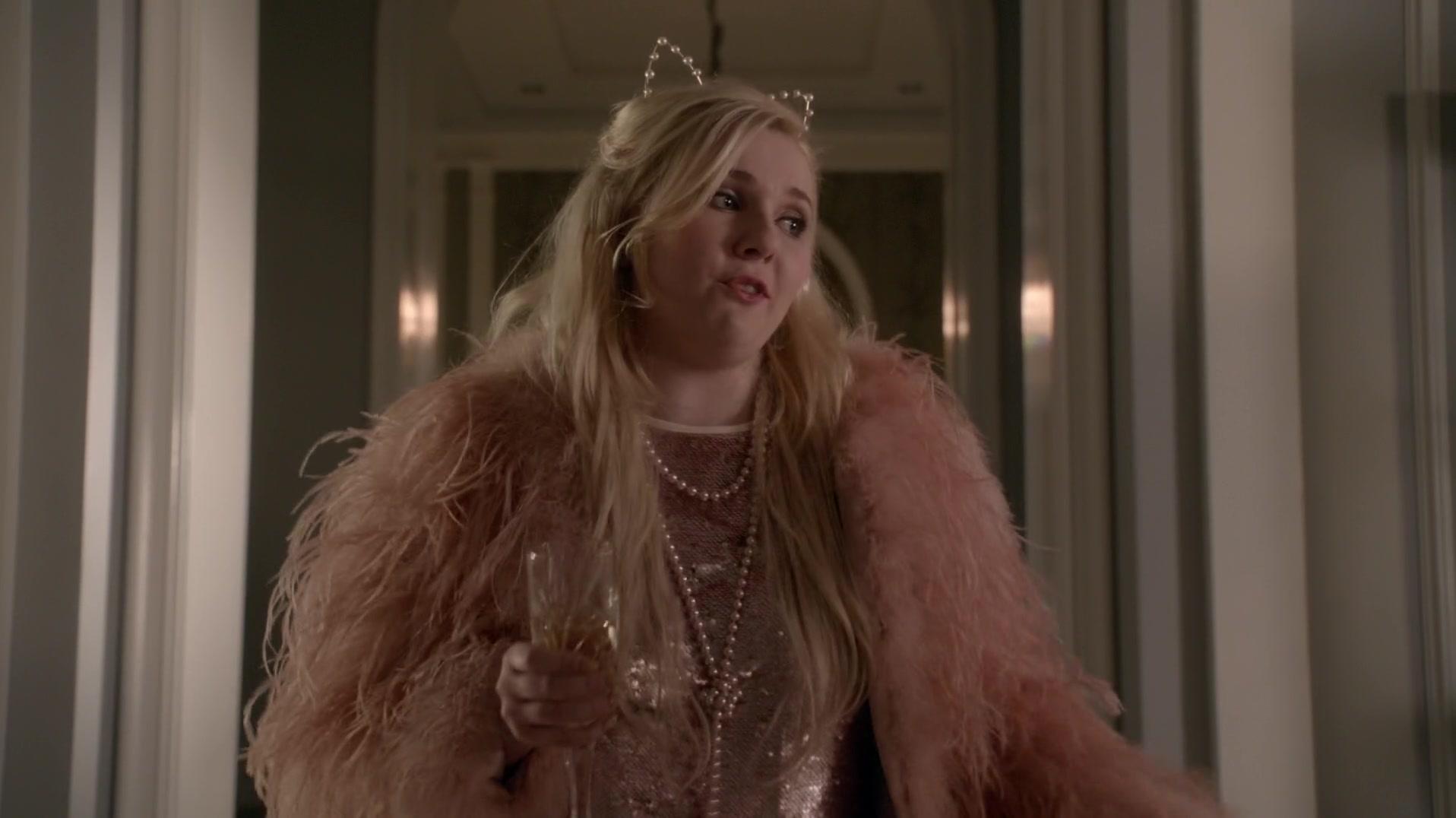 Scream_Queens_2015_S01E10_Thanksgiving_1080p_3875.jpg