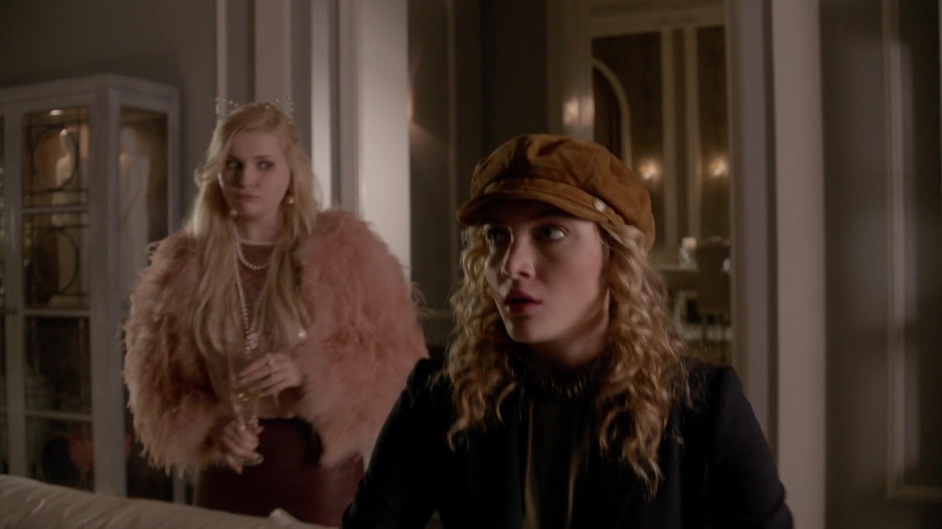 Scream_Queens_2015_S01E10_Thanksgiving_1080p_4030.jpg