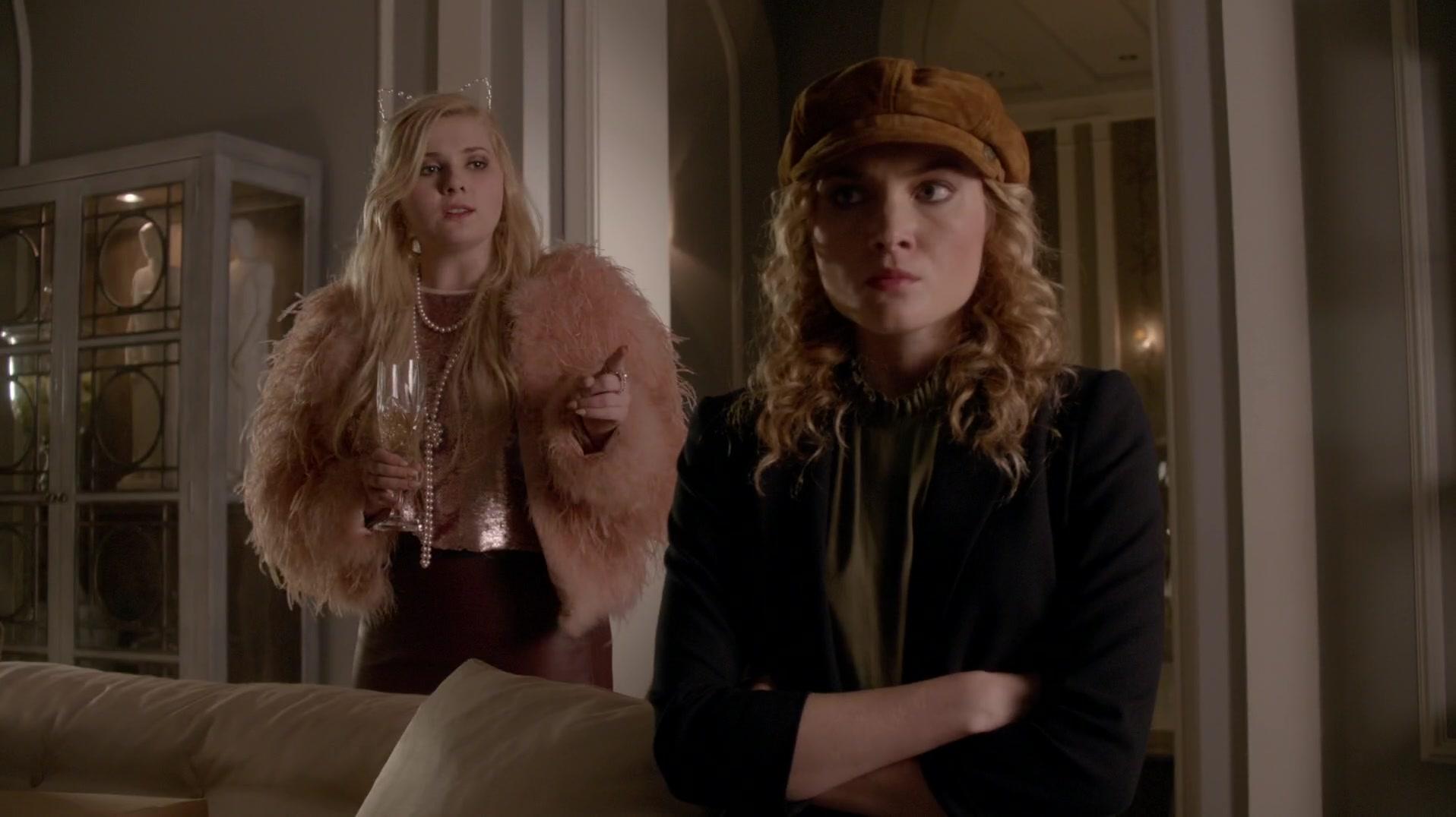 Scream_Queens_2015_S01E10_Thanksgiving_1080p_4163.jpg