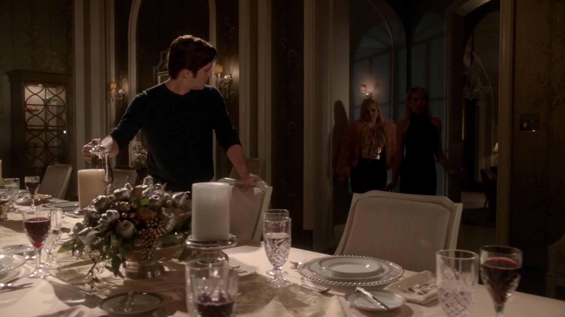 Scream_Queens_2015_S01E10_Thanksgiving_1080p_5901.jpg Scream_Queens_2015_S01E10_Thanksgiving_1080p_5901.jpg
