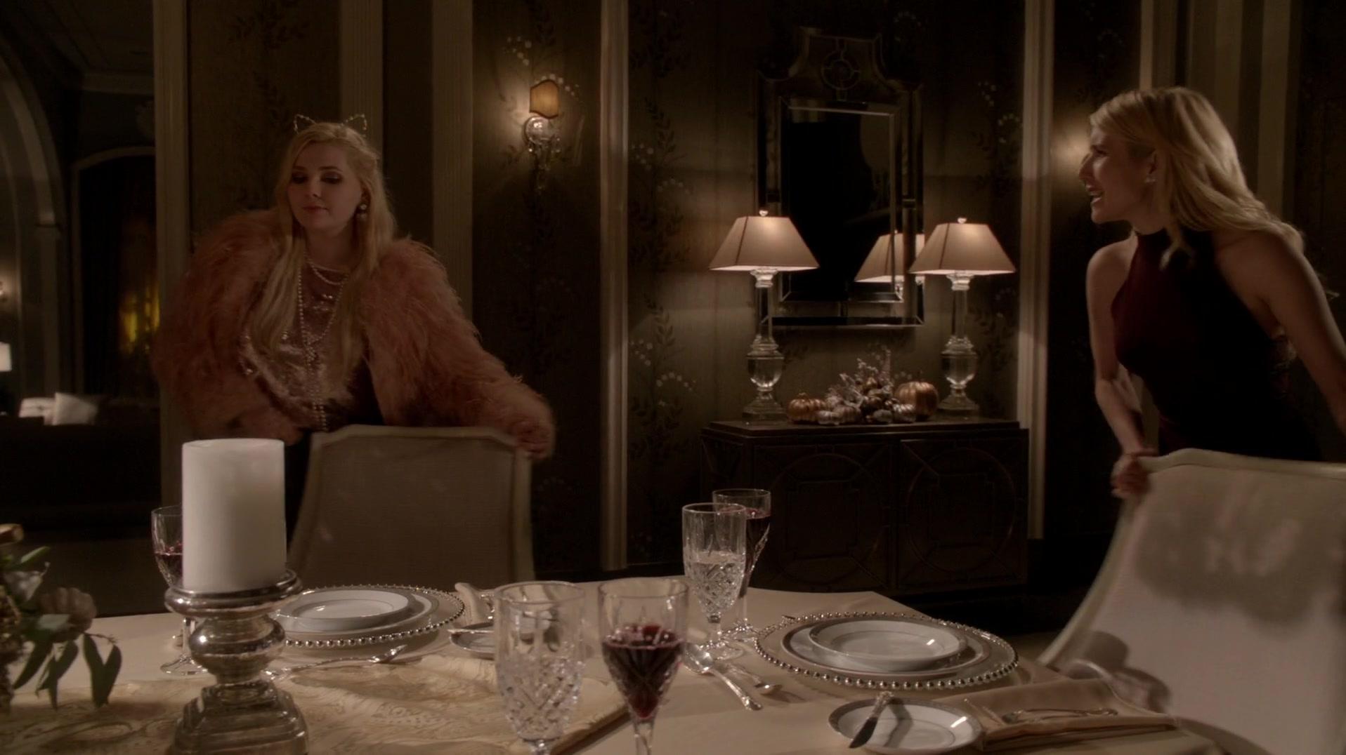 Scream_Queens_2015_S01E10_Thanksgiving_1080p_5913.jpg