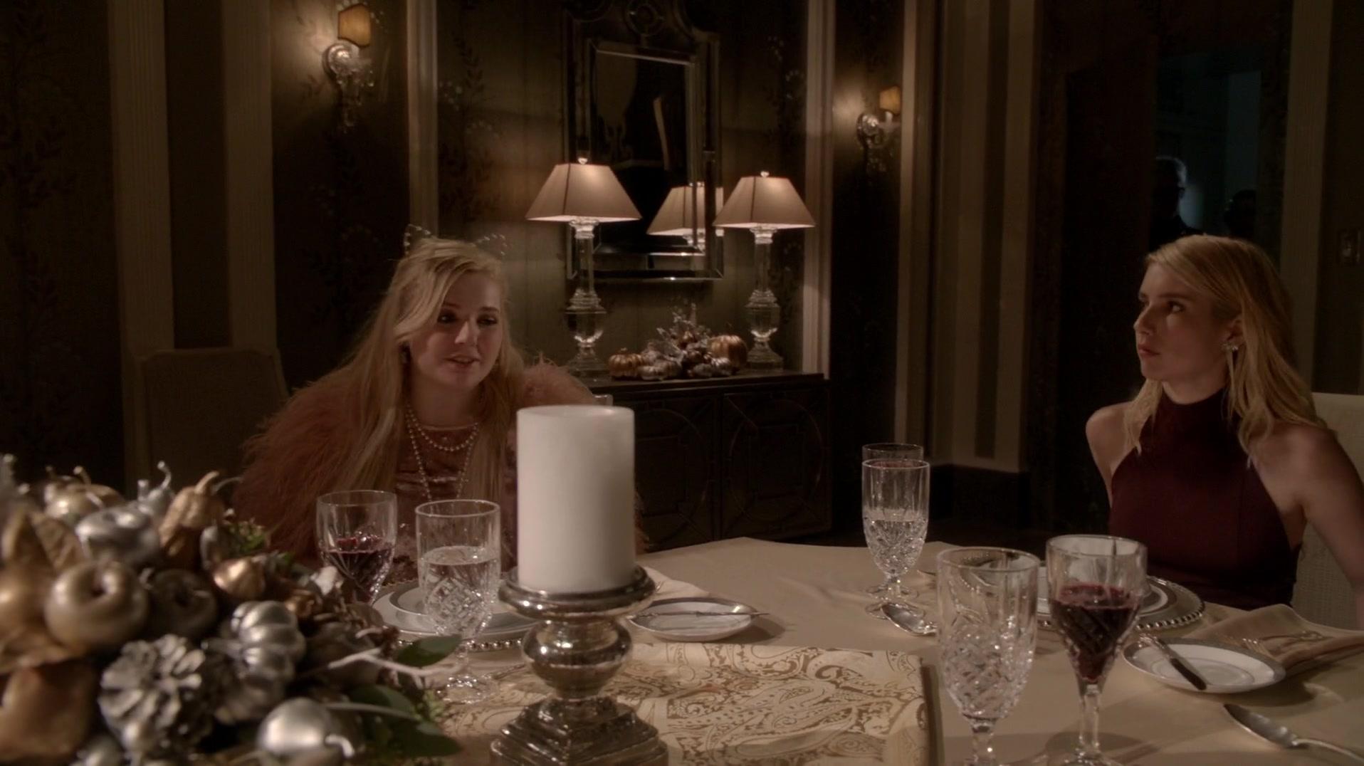 Scream_Queens_2015_S01E10_Thanksgiving_1080p_5924.jpg