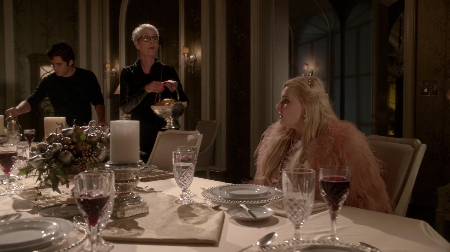 Scream_Queens_2015_S01E10_Thanksgiving_1080p_5938.jpg