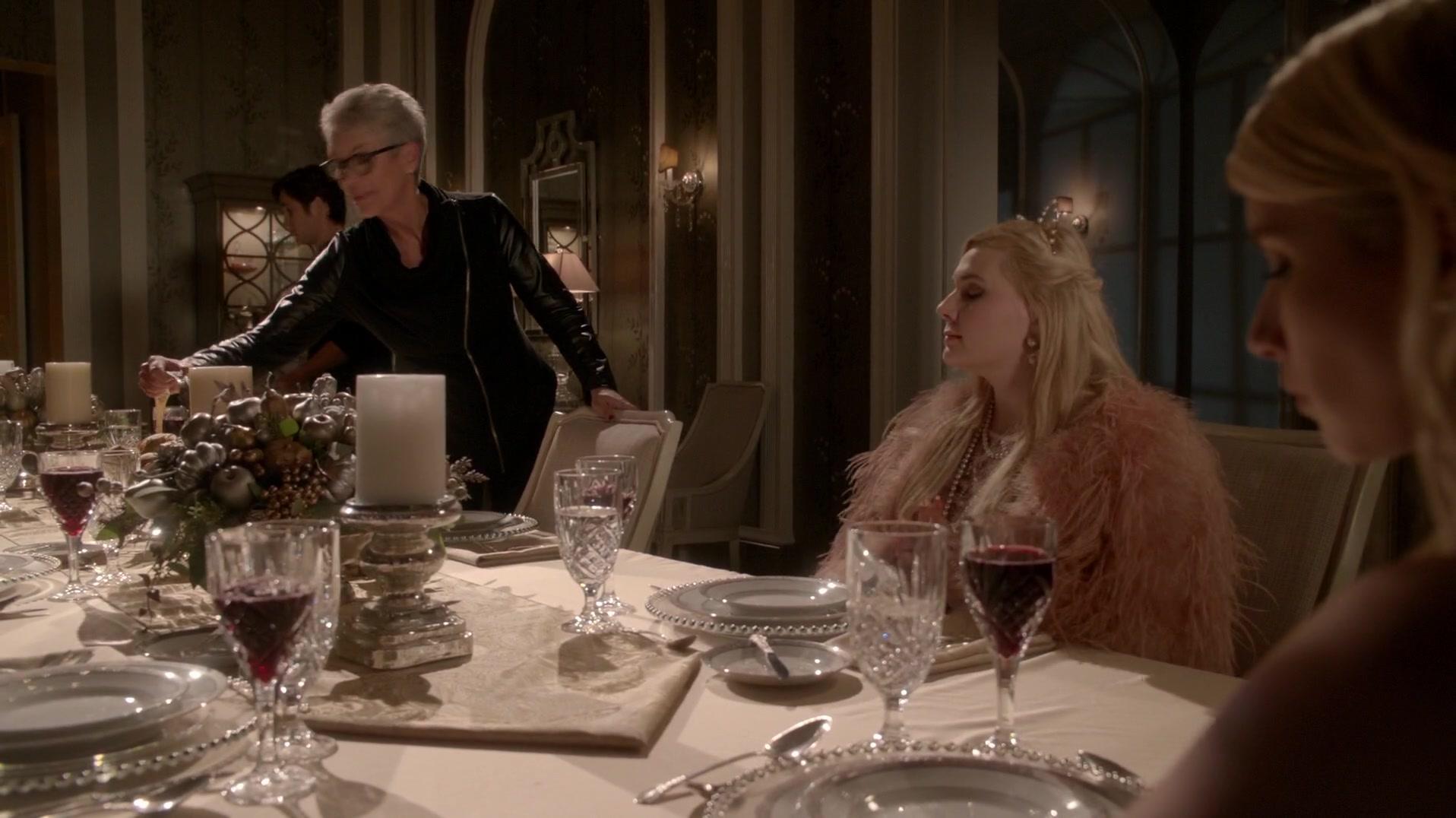 Scream_Queens_2015_S01E10_Thanksgiving_1080p_5944.jpg