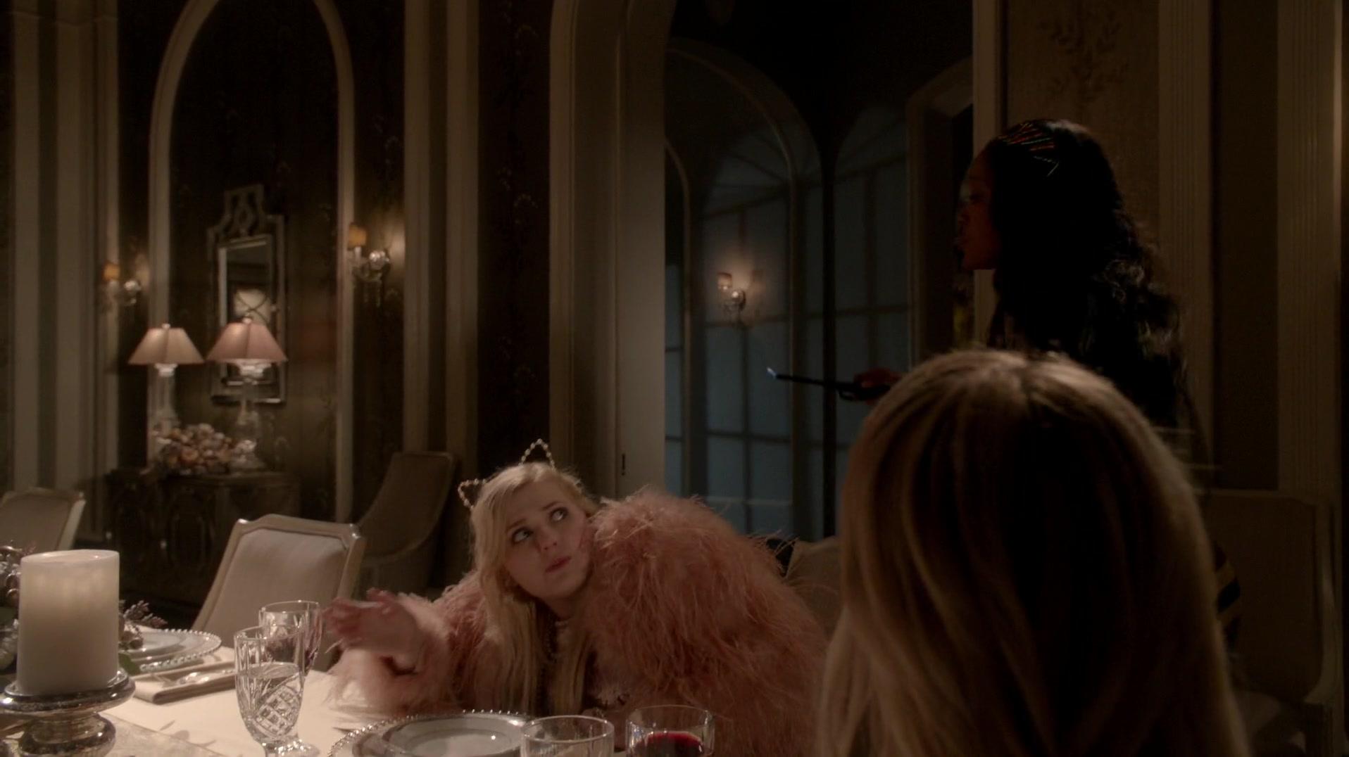 Scream_Queens_2015_S01E10_Thanksgiving_1080p_6008.jpg