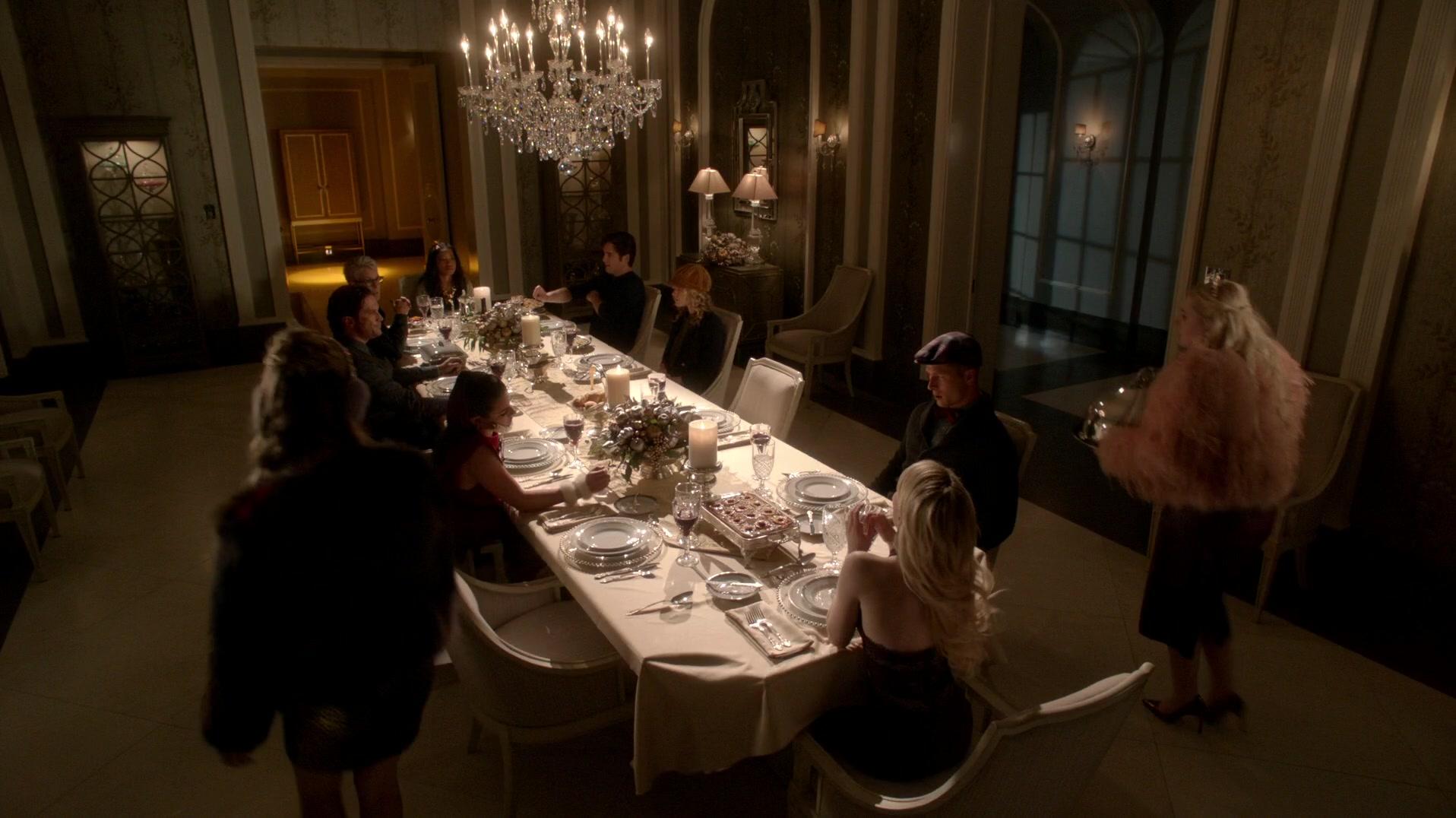 Scream_Queens_2015_S01E10_Thanksgiving_1080p_6195.jpg
