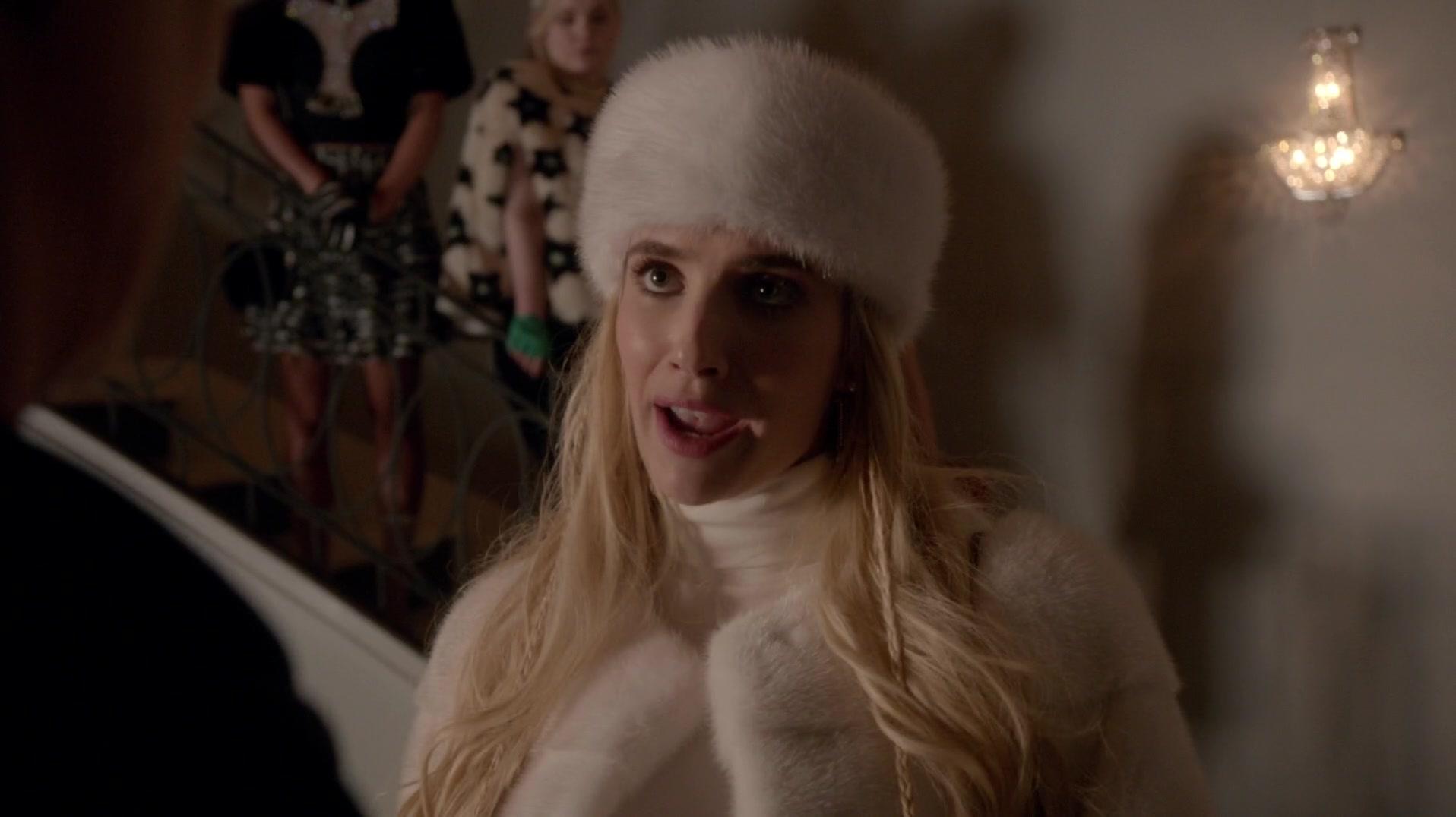 Scream_Queens_2015_S01E11_Black_Friday_1080p__0640.jpg