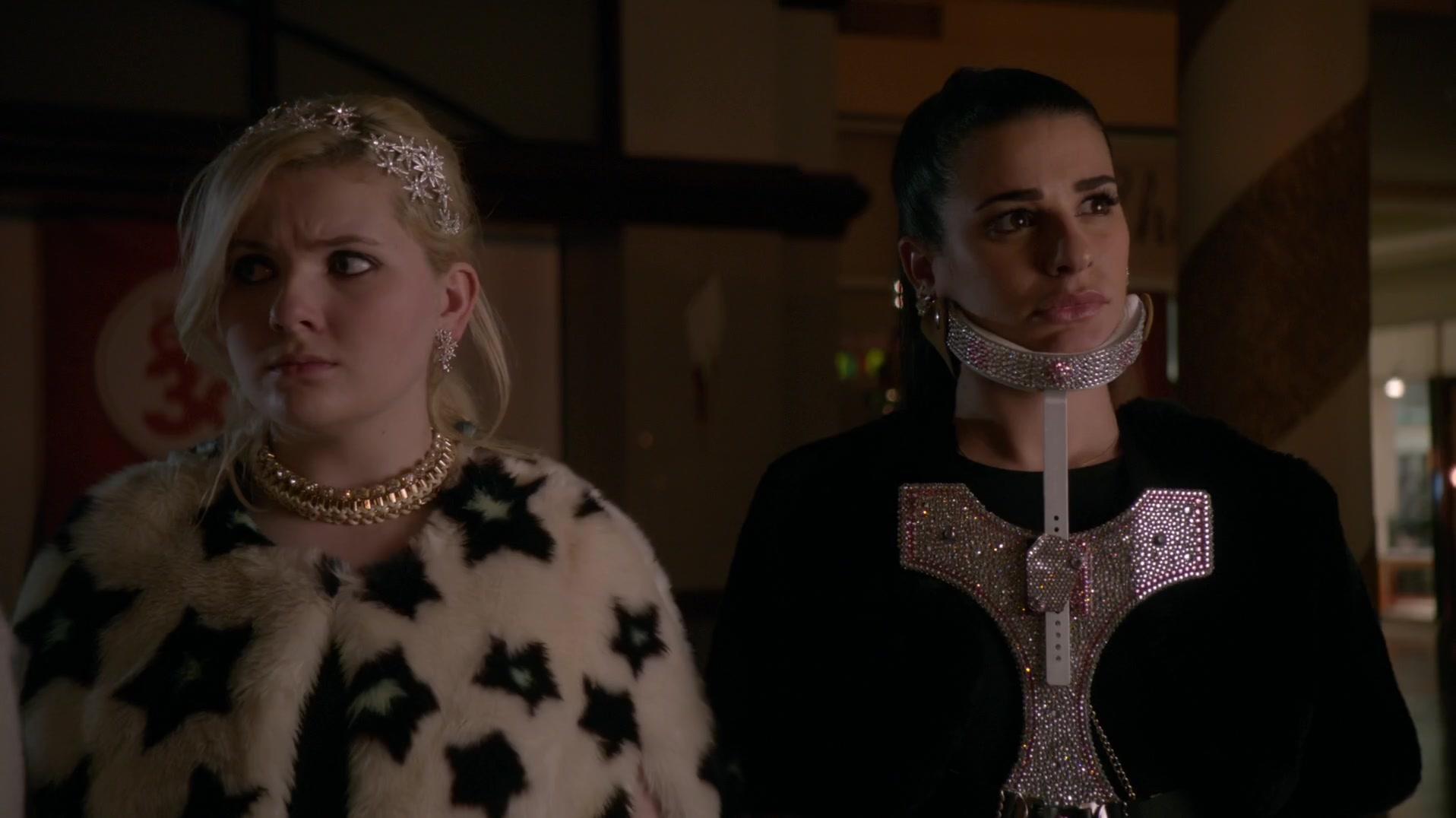 Scream_Queens_2015_S01E11_Black_Friday_1080p__1139.jpg