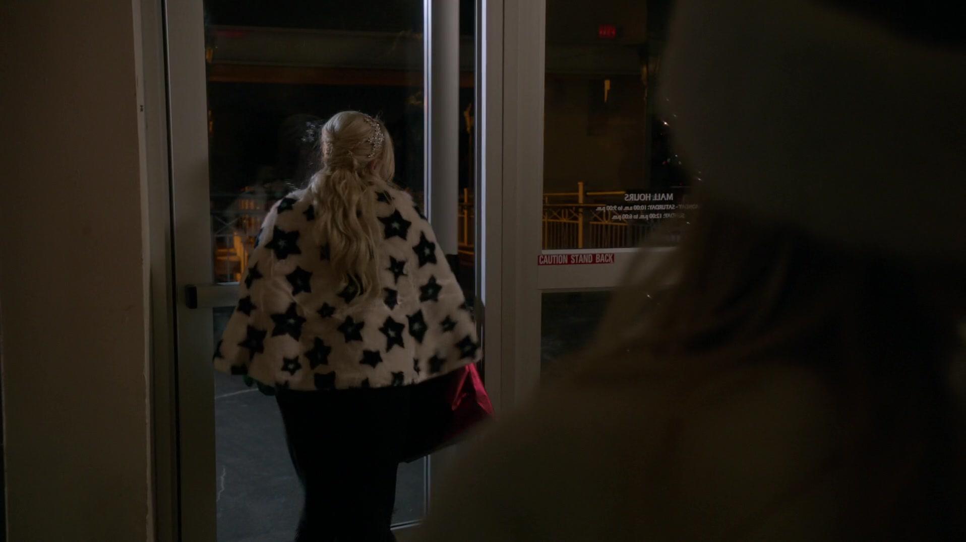 Scream_Queens_2015_S01E11_Black_Friday_1080p__1173.jpg