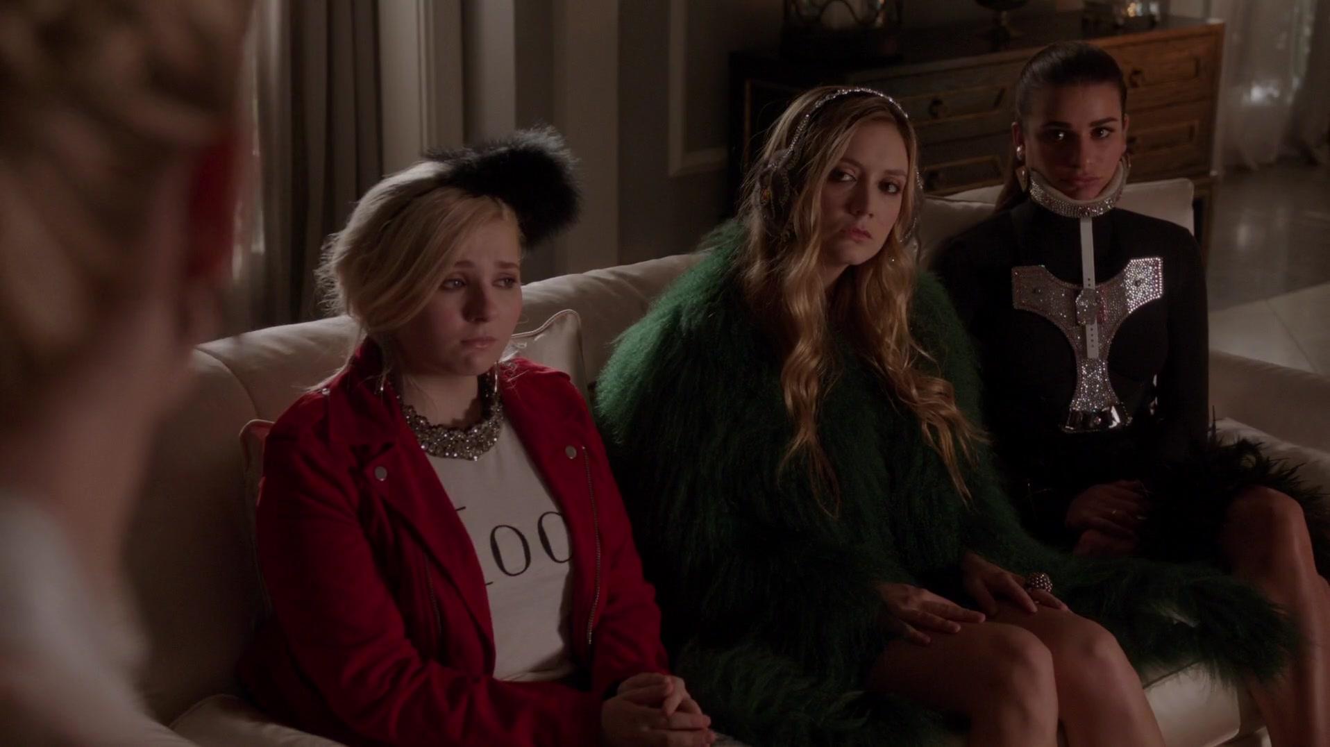 Scream_Queens_2015_S01E11_Black_Friday_1080p__1754.jpg