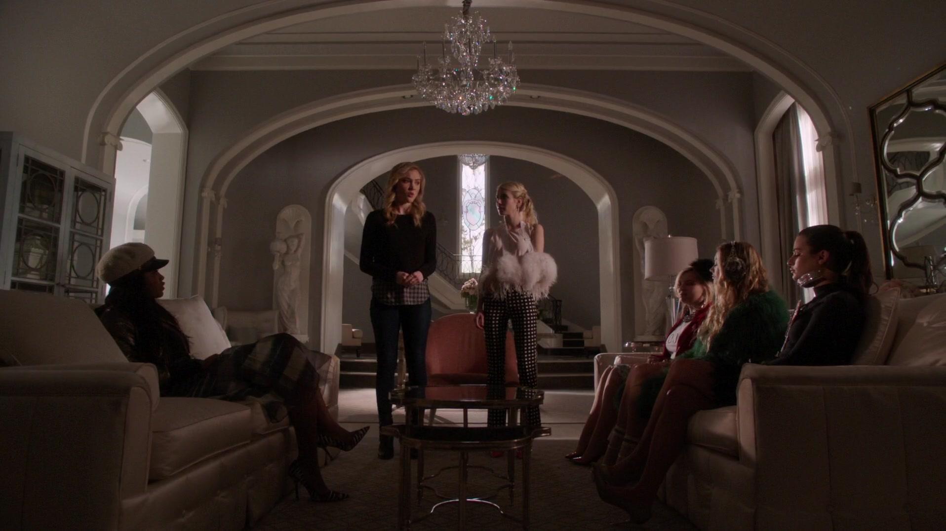 Scream_Queens_2015_S01E11_Black_Friday_1080p__1911.jpg Scream_Queens_2015_S01E11_Black_Friday_1080p__1911.jpg