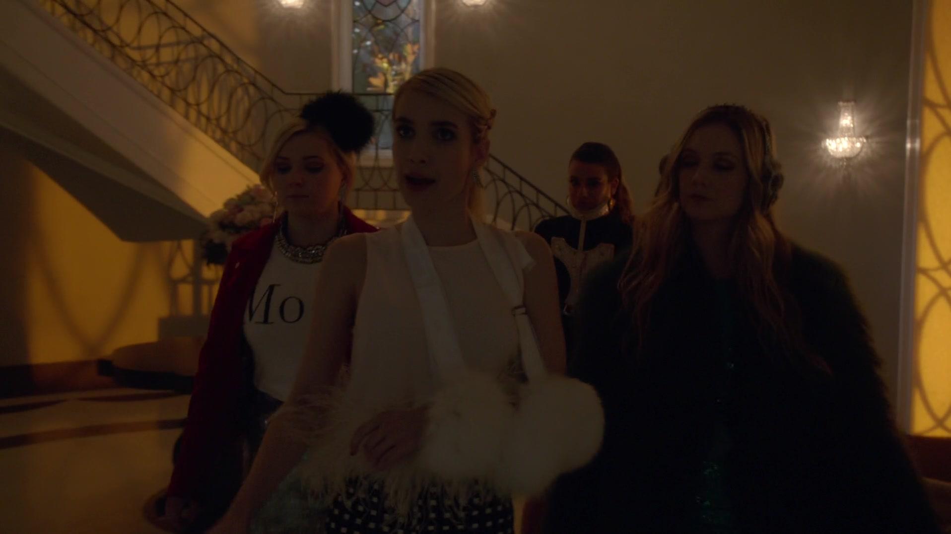 Scream_Queens_2015_S01E11_Black_Friday_1080p__3736.jpg