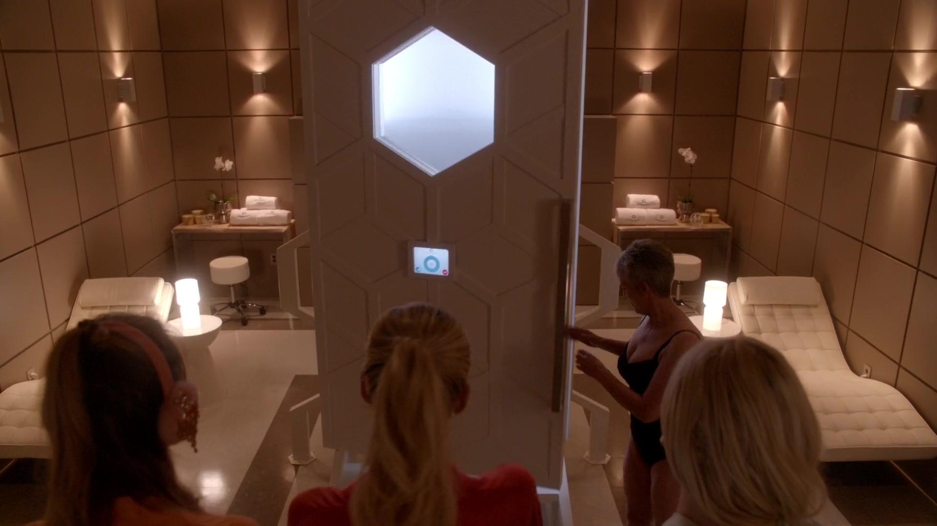 Scream_Queens_2015_S01E11_Black_Friday_1080p__4660.jpg Scream_Queens_2015_S01E11_Black_Friday_1080p__4660.jpg