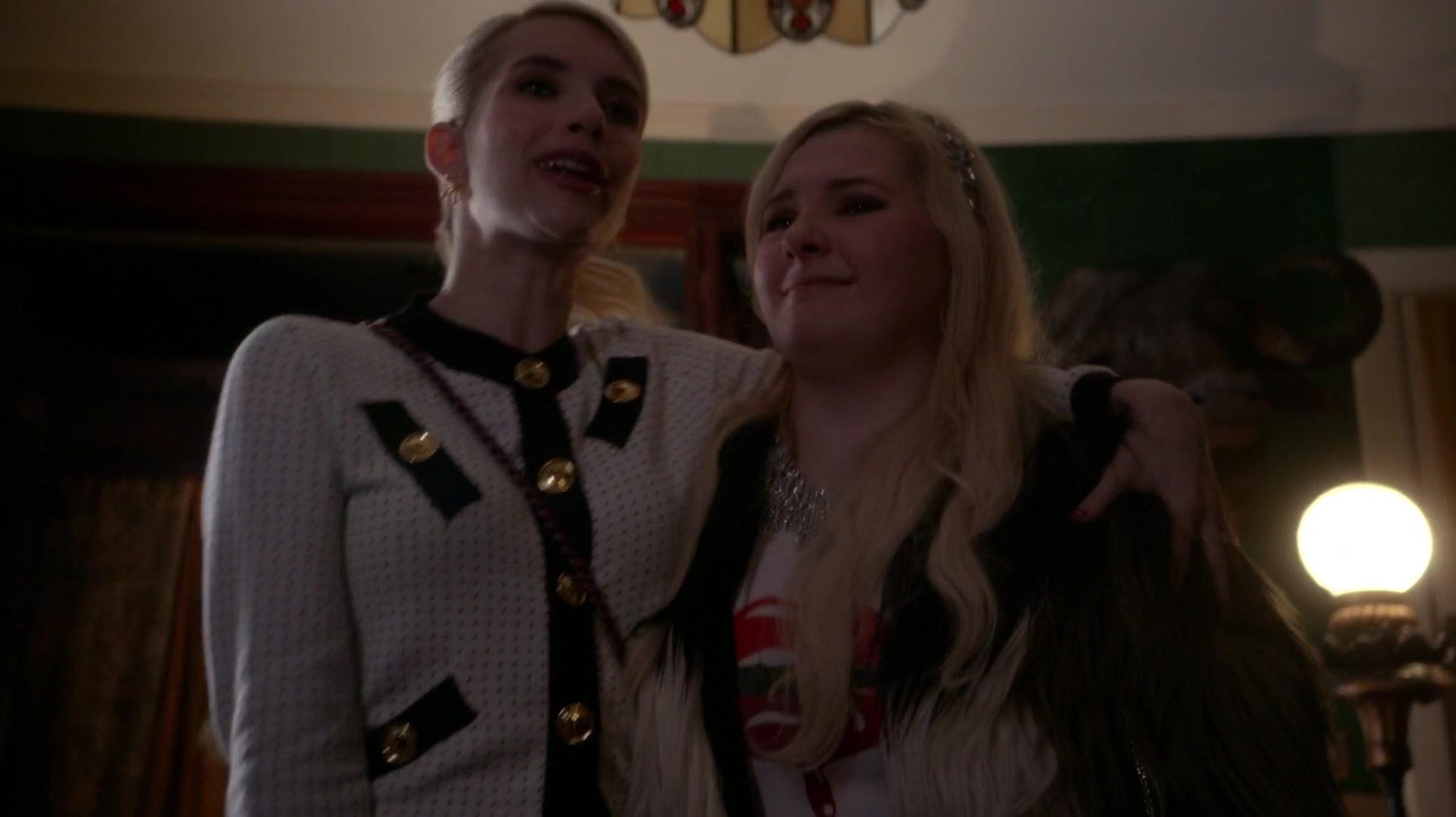 Scream_Queens_2015_S01E12_Dorkus_1080p__4851.jpg