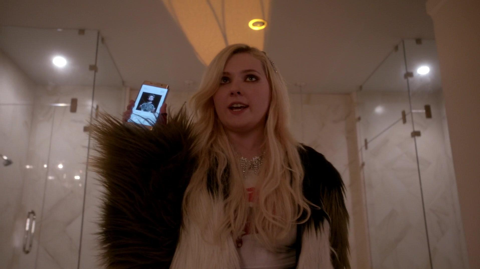 Scream_Queens_2015_S01E12_Dorkus_1080p__6030.jpg