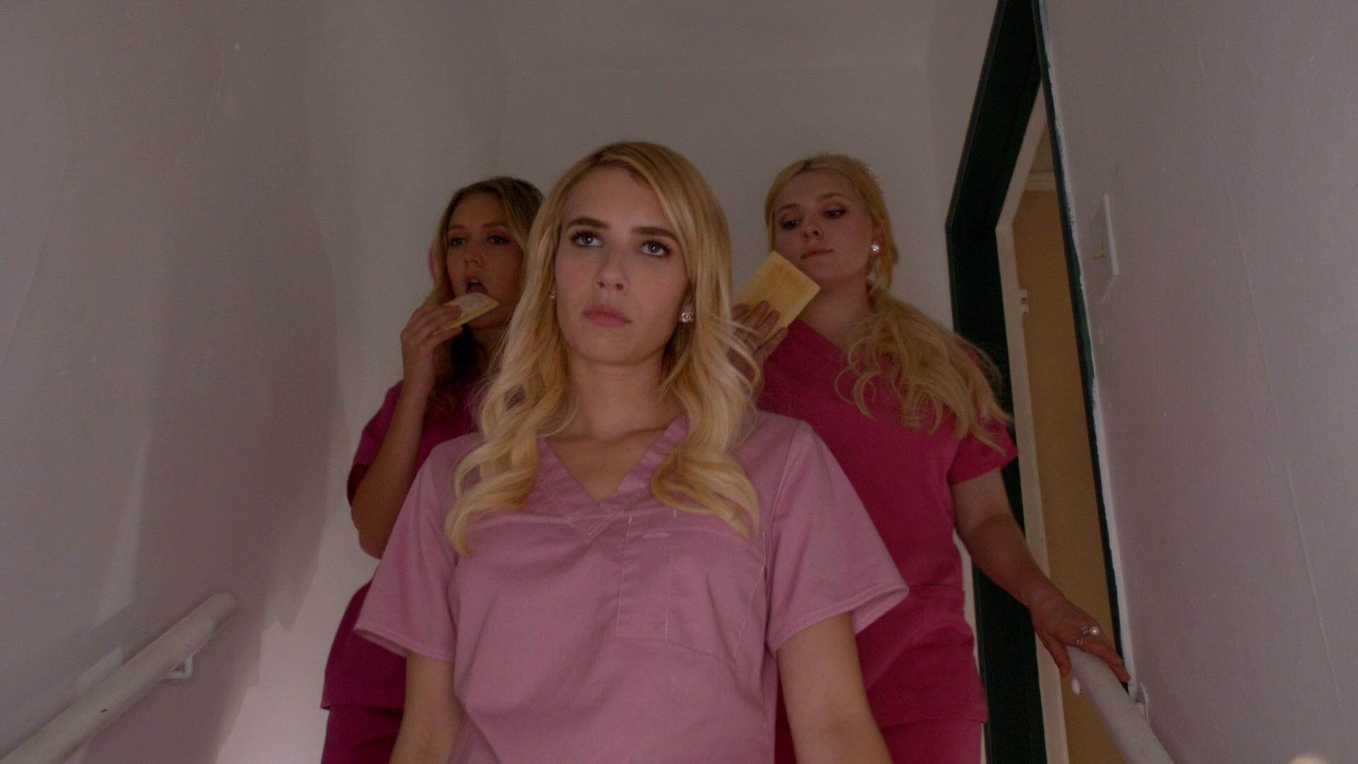 Scream_Queens_2016_S02E01_1080p_2532.jpg