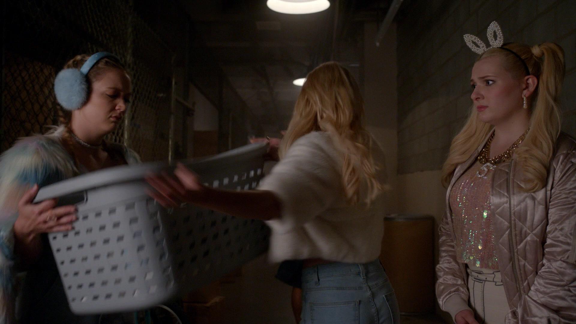 Scream_Queens_2016_S02E01_1080p_3168.jpg Scream_Queens_2016_S02E01_1080p_3168.jpg