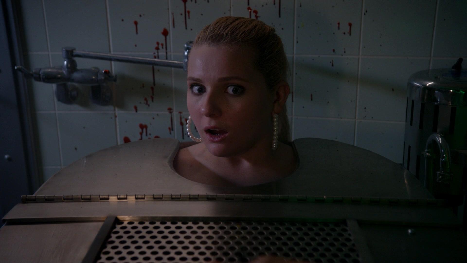 Scream_Queens_2016_S02E01_1080p_6007.jpg