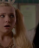 Scream_Queens_2016_S02E01_1080p_3263.jpg
