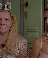 Scream_Queens_2016_S02E01_1080p_3419.jpg