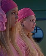 Scream_Queens_2016_S02E01_1080p_4730.jpg