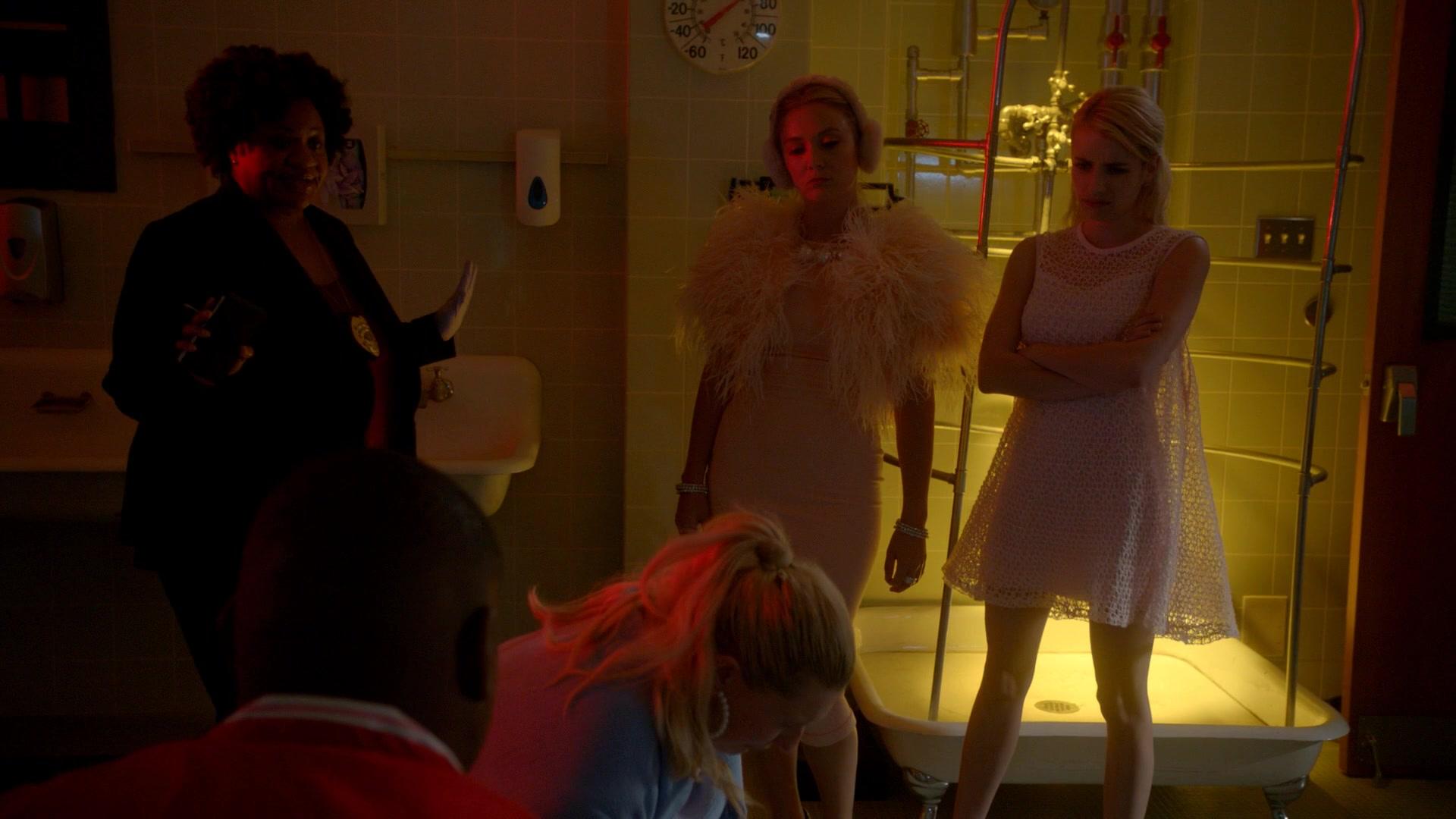 Scream_Queens_2016_S02E02_1080p_0311.jpg
