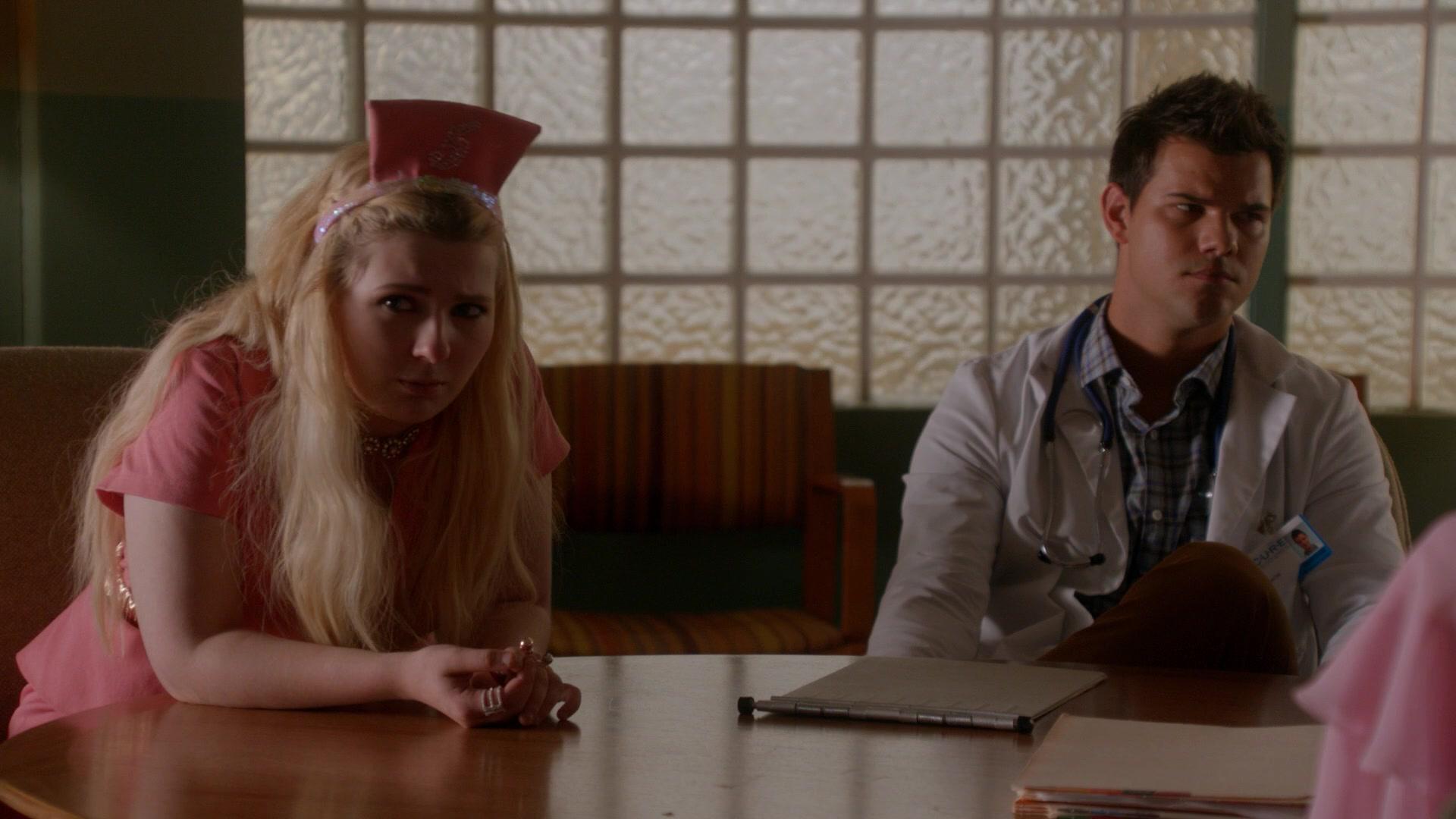 Scream_Queens_2016_S02E02_1080p_0440.jpg Scream_Queens_2016_S02E02_1080p_0440.jpg