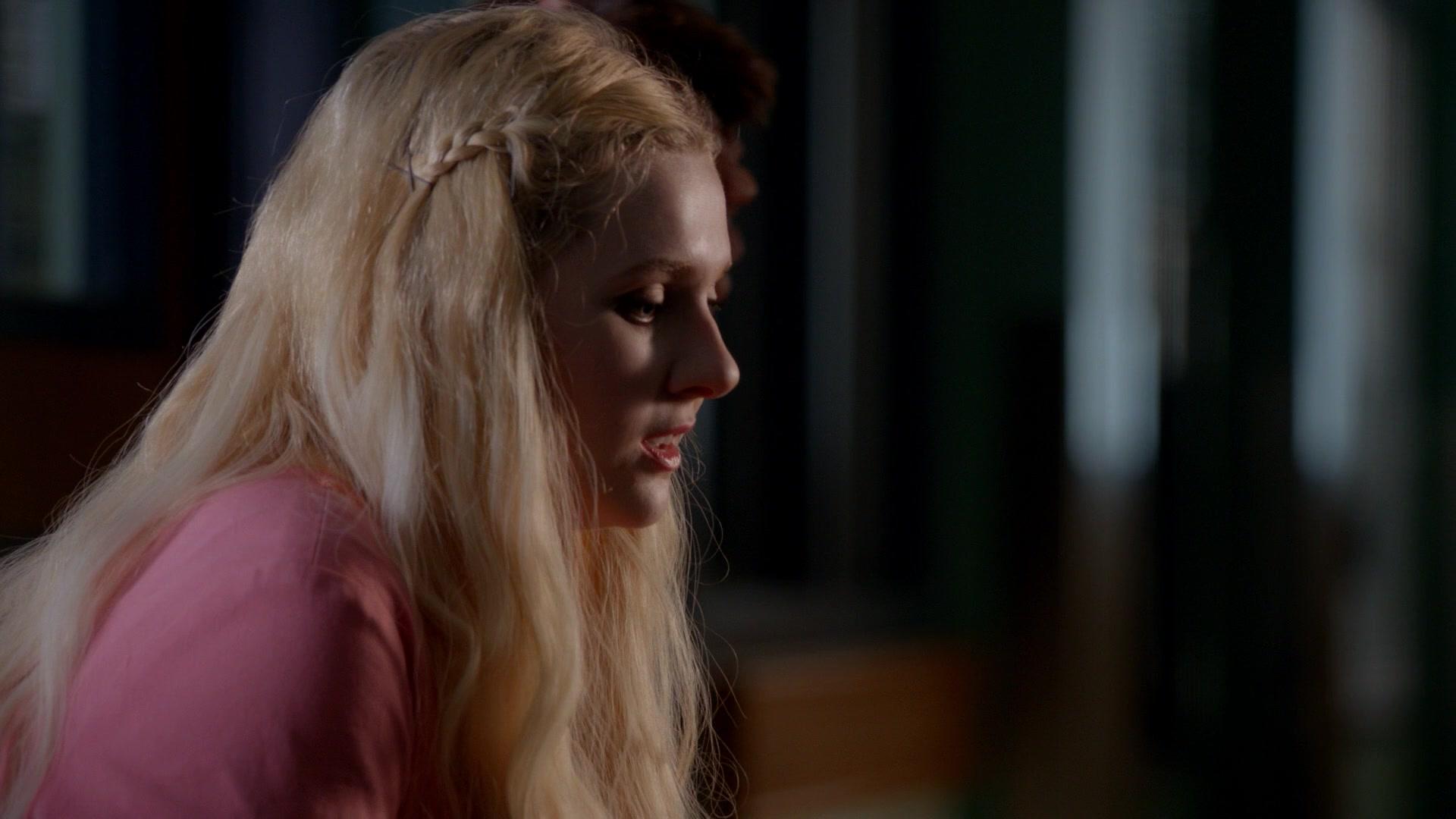 Scream_Queens_2016_S02E02_1080p_1143.jpg Scream_Queens_2016_S02E02_1080p_1143.jpg