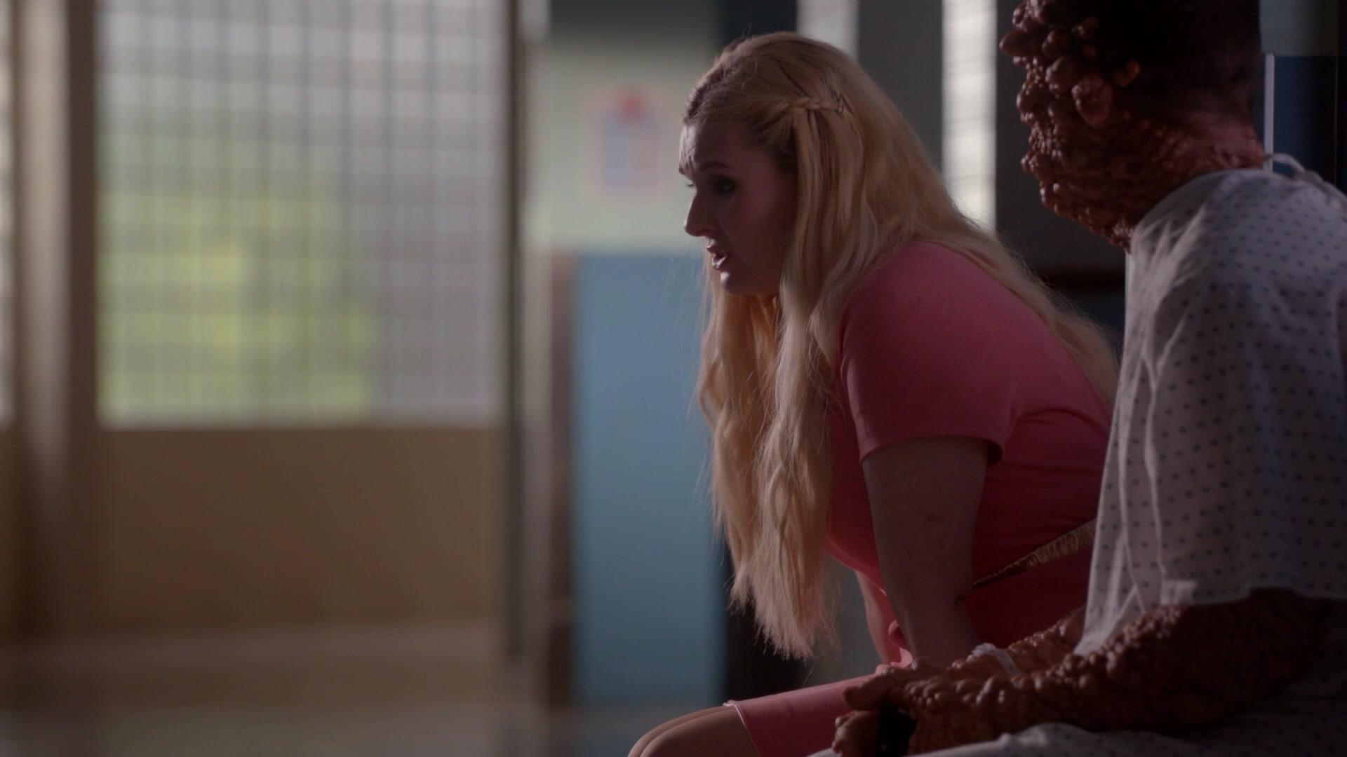 Scream_Queens_2016_S02E02_1080p_1165.jpg