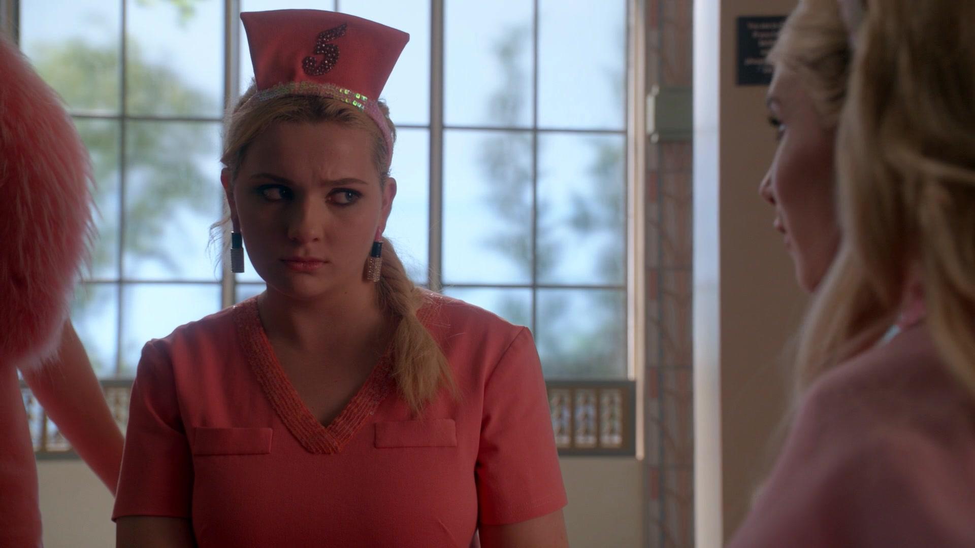 Scream_Queens_2016_S02E02_1080p_2043.jpg