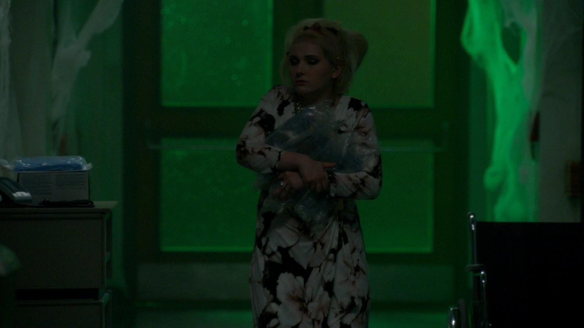 Scream_Queens_2015_S02E04_1080p_5402.jpg Scream_Queens_2015_S02E04_1080p_5402.jpg