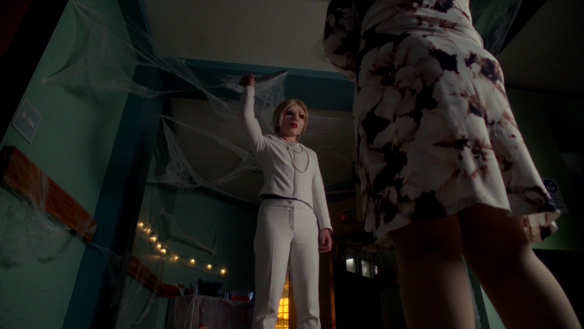 Scream_Queens_2015_S02E04_1080p_5548.jpg