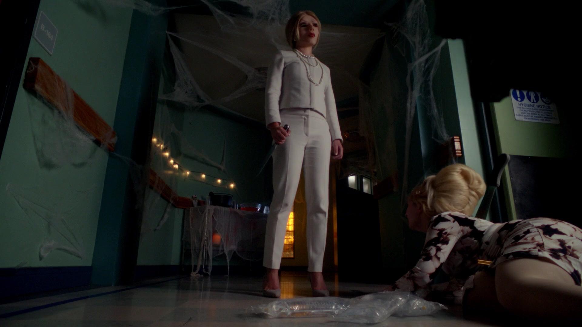 Scream_Queens_2015_S02E04_1080p_5692.jpg