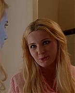 Scream_Queens_2015_S02E04_1080p_2466.jpg