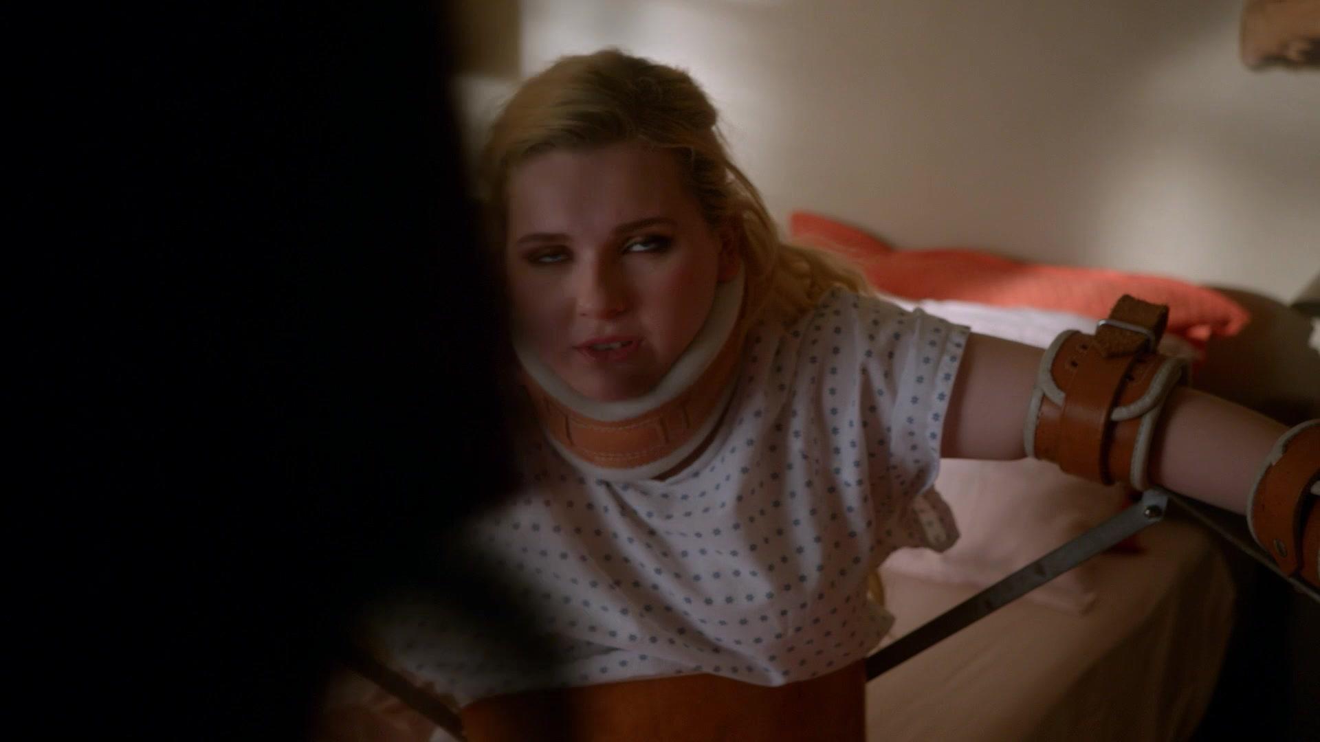 Scream_Queens_2016_S02E05_1080p_2177.jpg