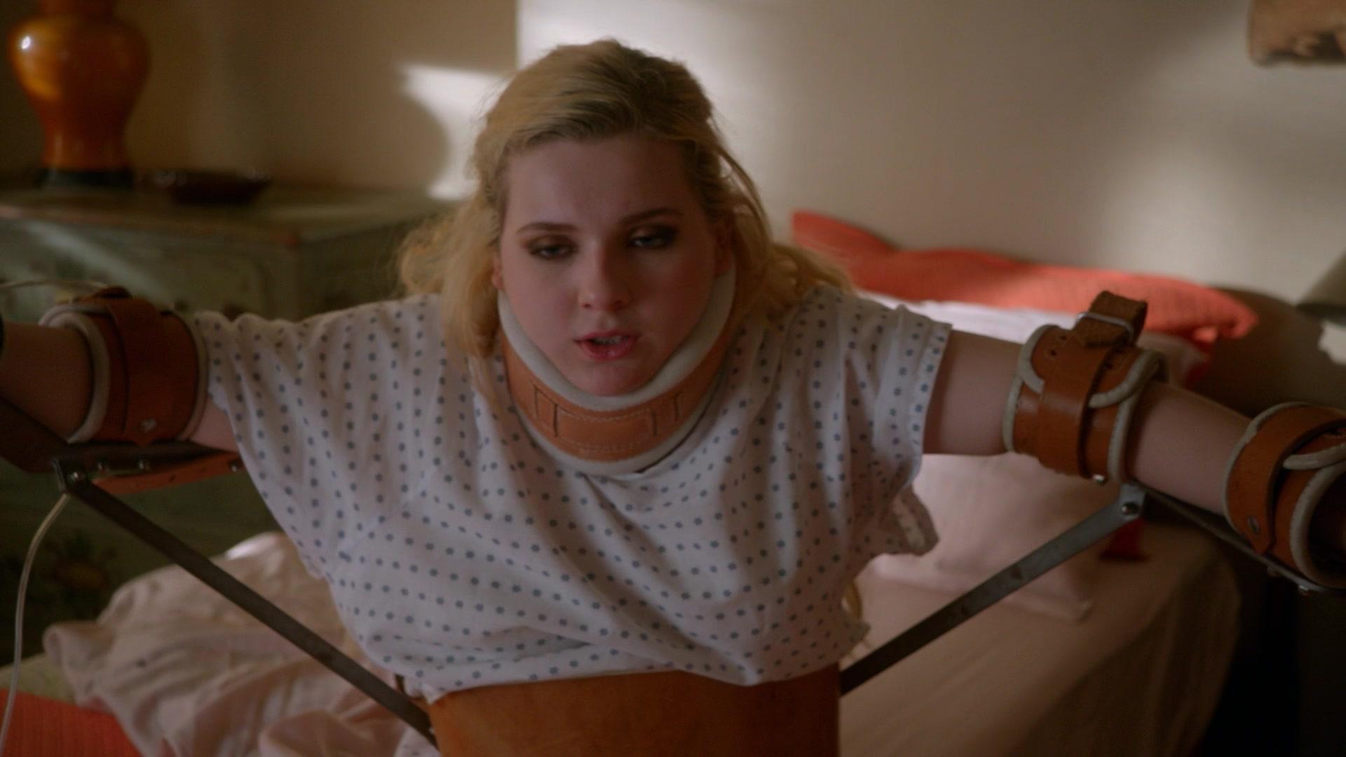 Scream_Queens_2016_S02E05_1080p_2179.jpg Scream_Queens_2016_S02E05_1080p_2179.jpg