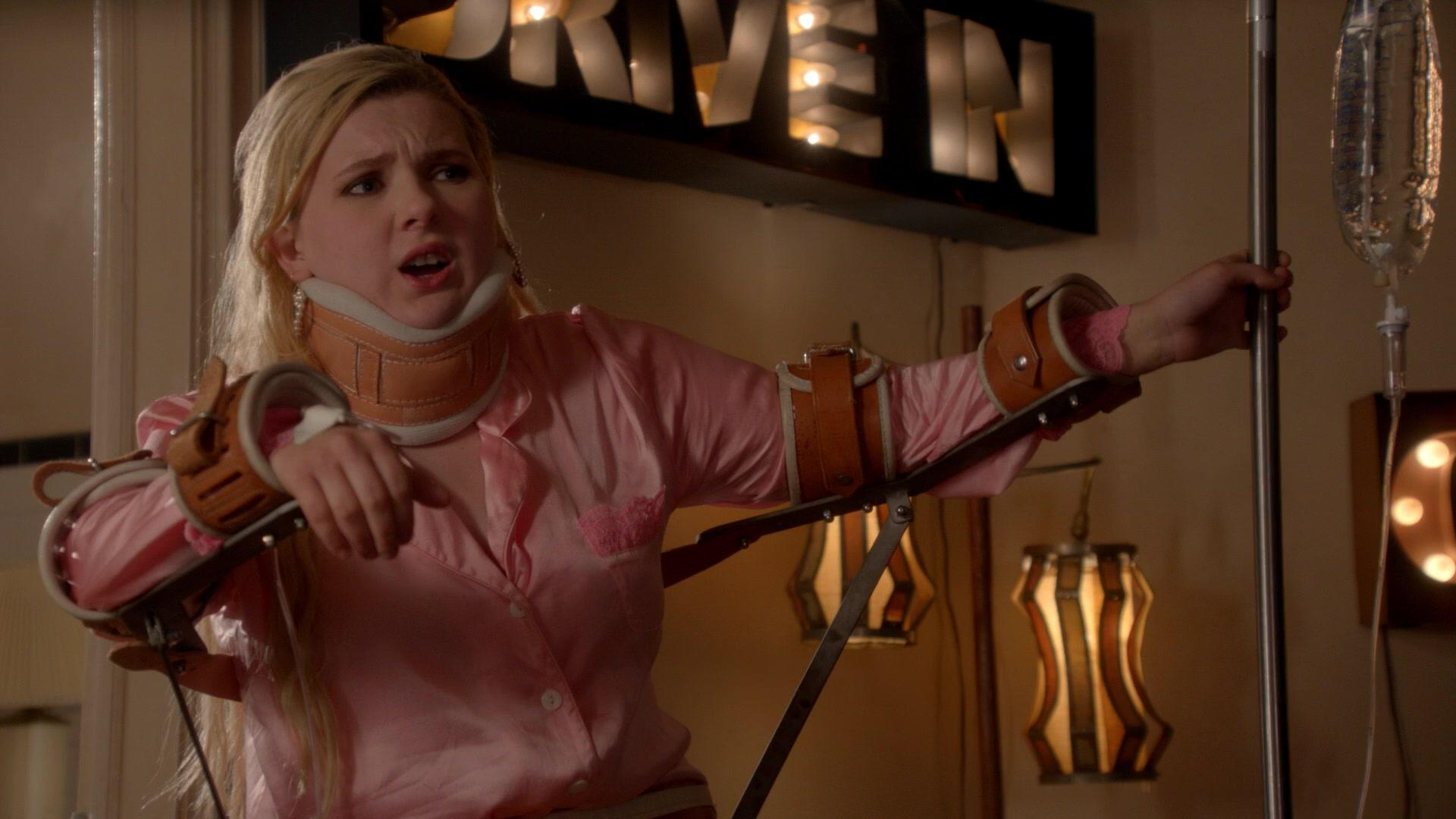 Scream_Queens_2016_S02E05_1080p_2283.jpg Scream_Queens_2016_S02E05_1080p_2283.jpg