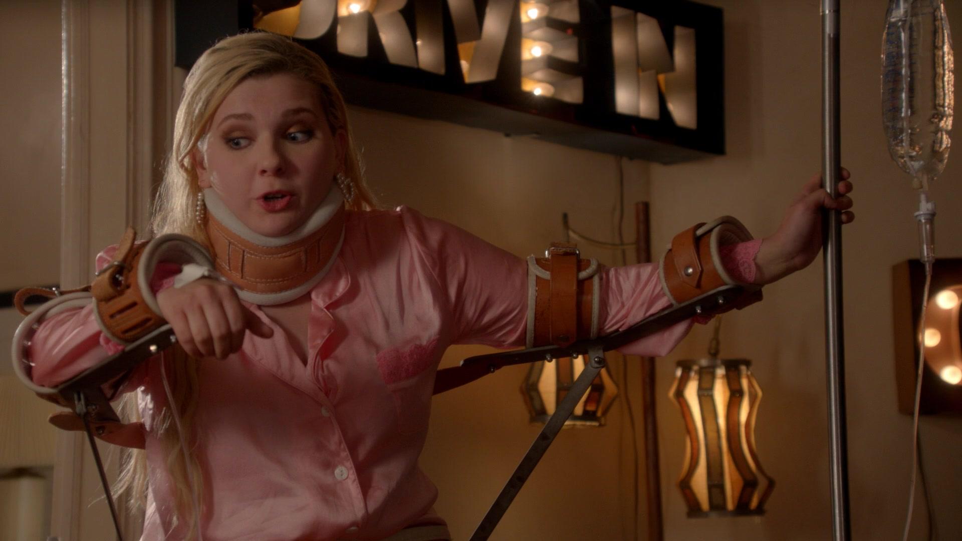 Scream_Queens_2016_S02E05_1080p_2295.jpg Scream_Queens_2016_S02E05_1080p_2295.jpg